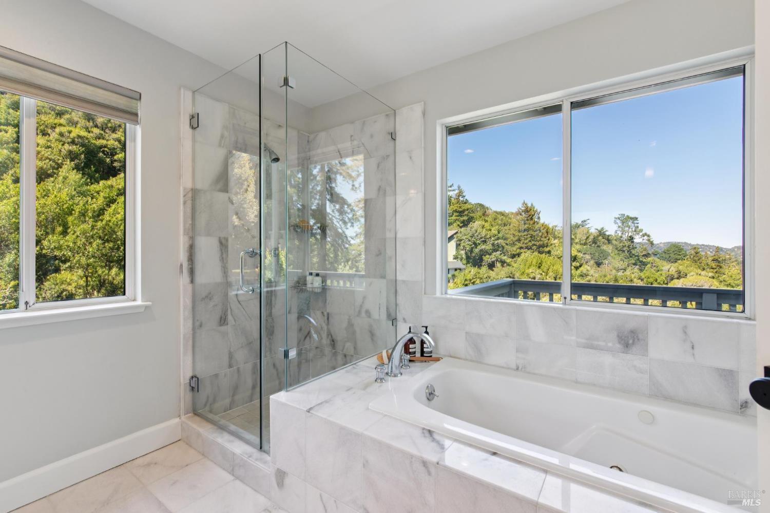 Detail Gallery Image 24 of 41 For 70 Madrone Park Cir, Mill Valley,  CA 94941 - 4 Beds | 2/1 Baths