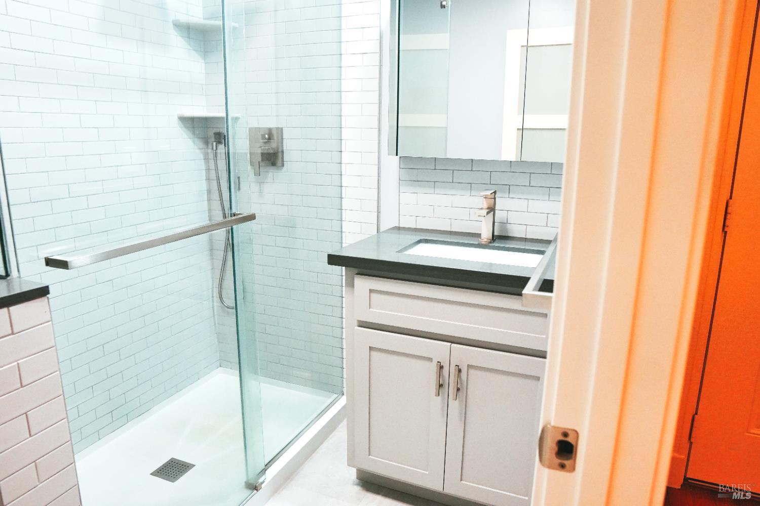 Detail Gallery Image 11 of 12 For 1715 Sonoma Apt Blvd #212,  Vallejo,  CA 94590 - 1 Beds | 1 Baths