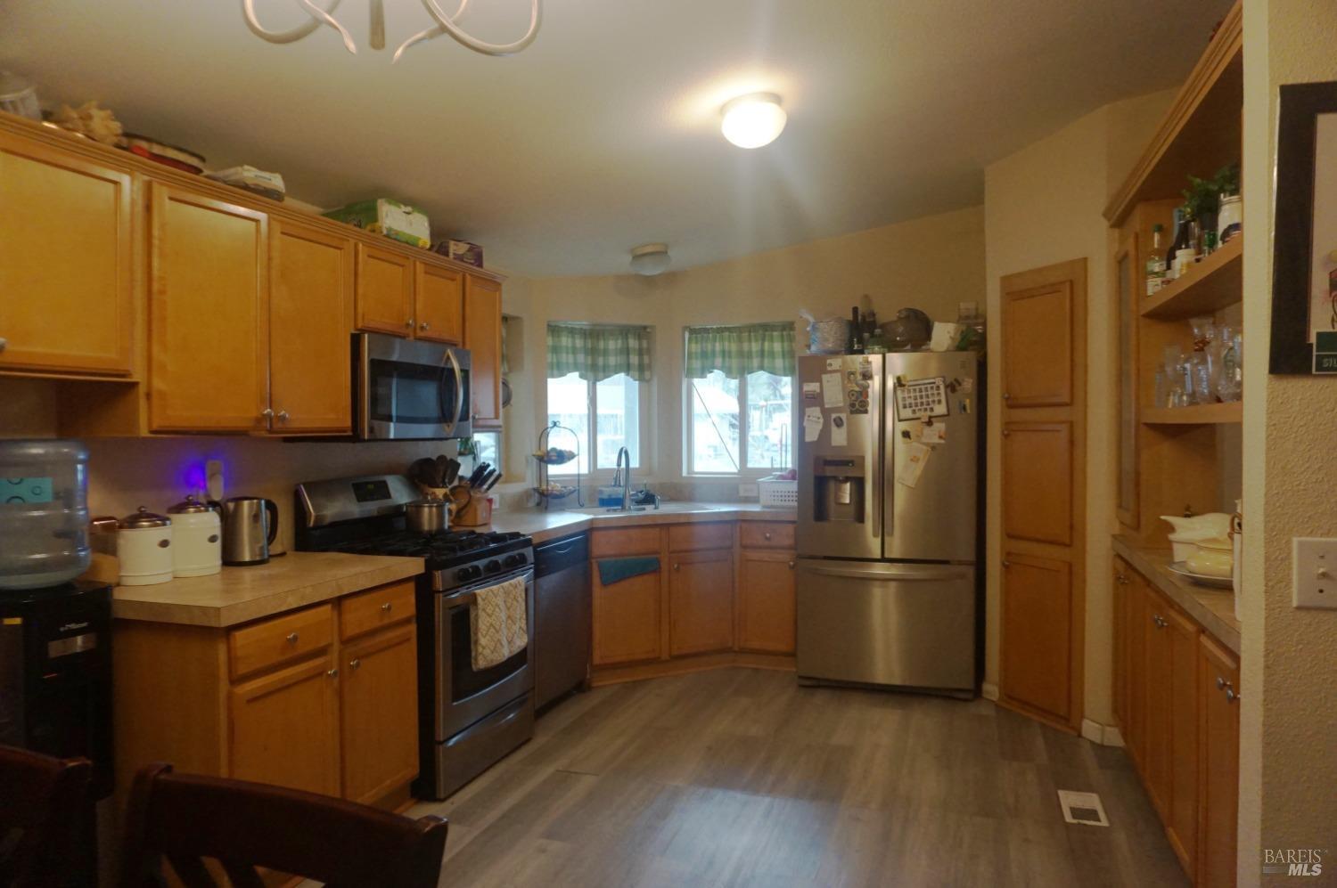 Detail Gallery Image 12 of 33 For 6004 Monticello Rd 7, Napa,  CA 94558 - 3 Beds | 2 Baths