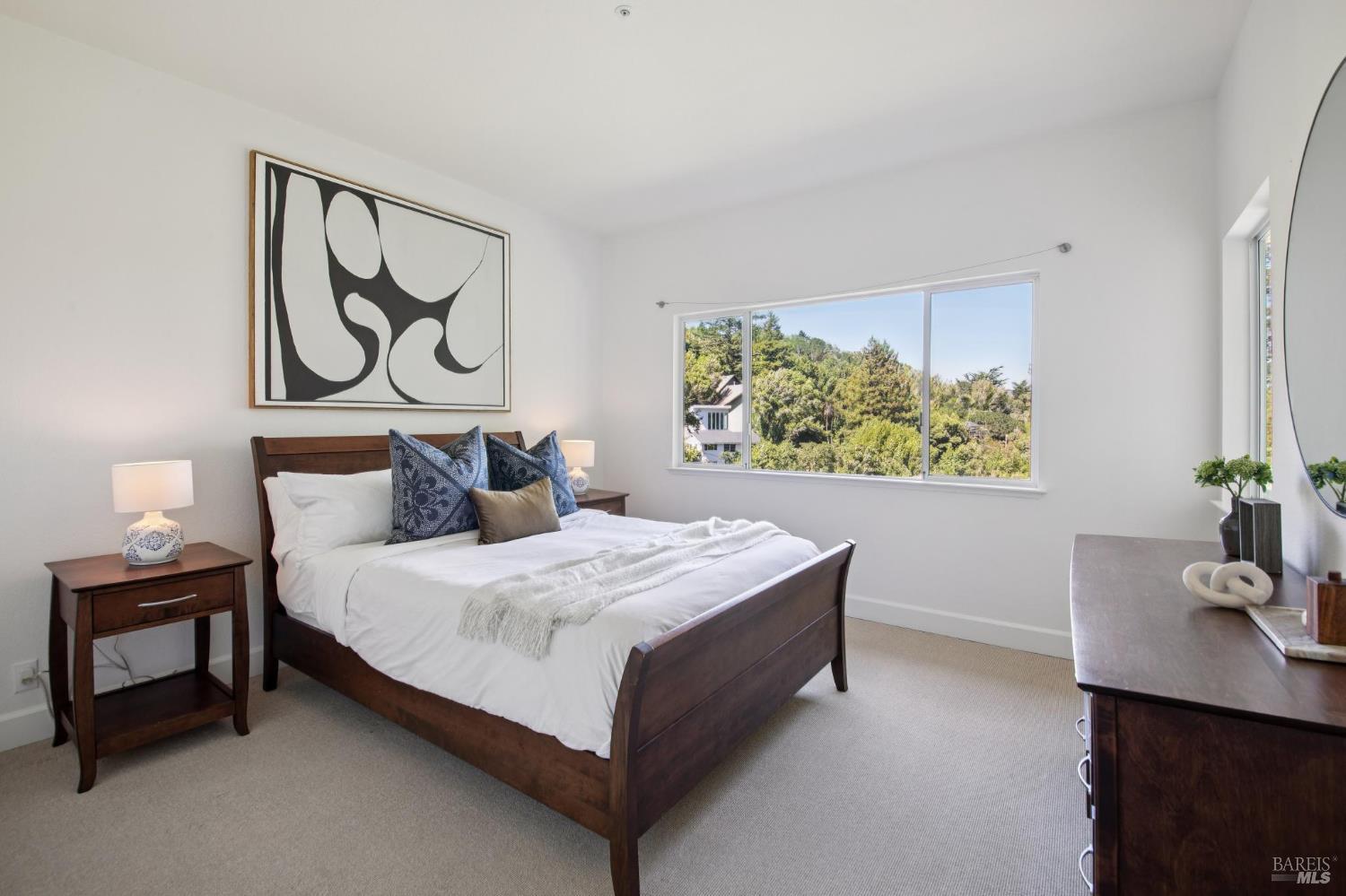 Detail Gallery Image 29 of 41 For 70 Madrone Park Cir, Mill Valley,  CA 94941 - 4 Beds | 2/1 Baths