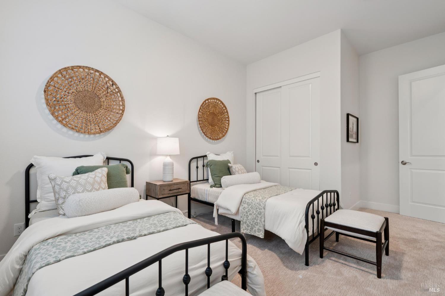 Detail Gallery Image 72 of 83 For 5677 Eastlake Dr, Santa Rosa,  CA 95409 - 5 Beds | 4 Baths