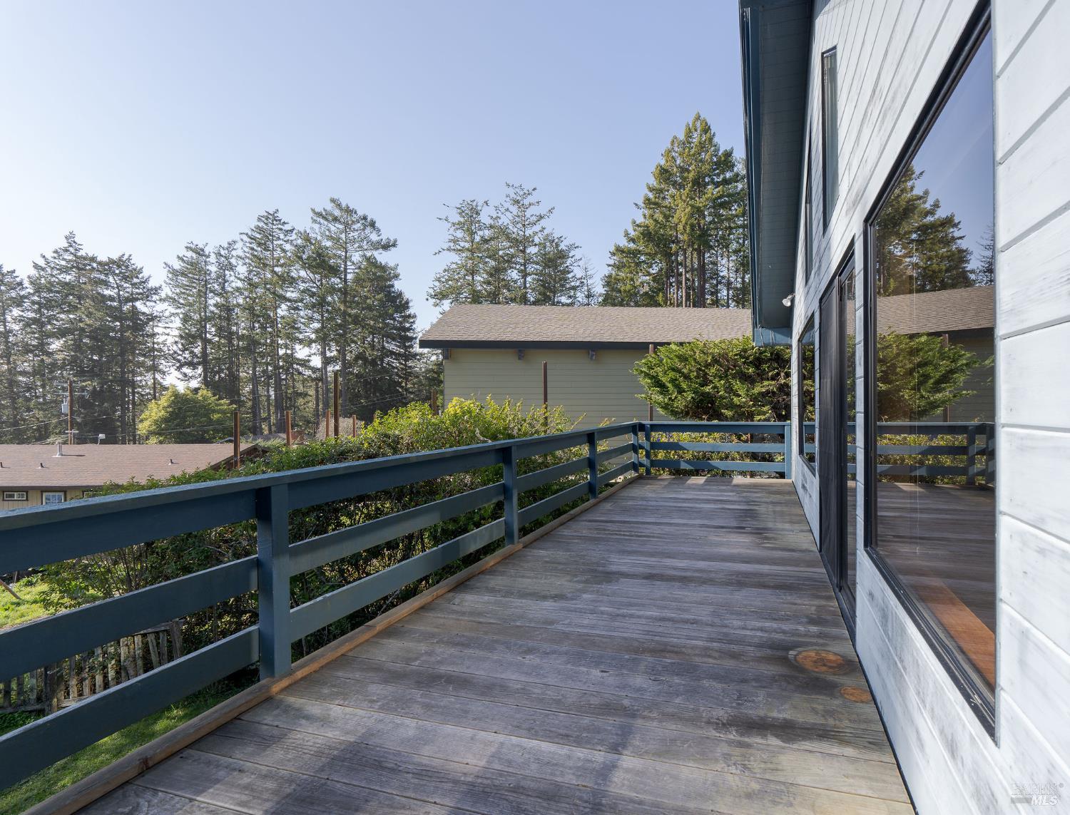 Detail Gallery Image 21 of 23 For 35520 Ocean View Ct, Gualala,  CA 95445 - 3 Beds | 2 Baths