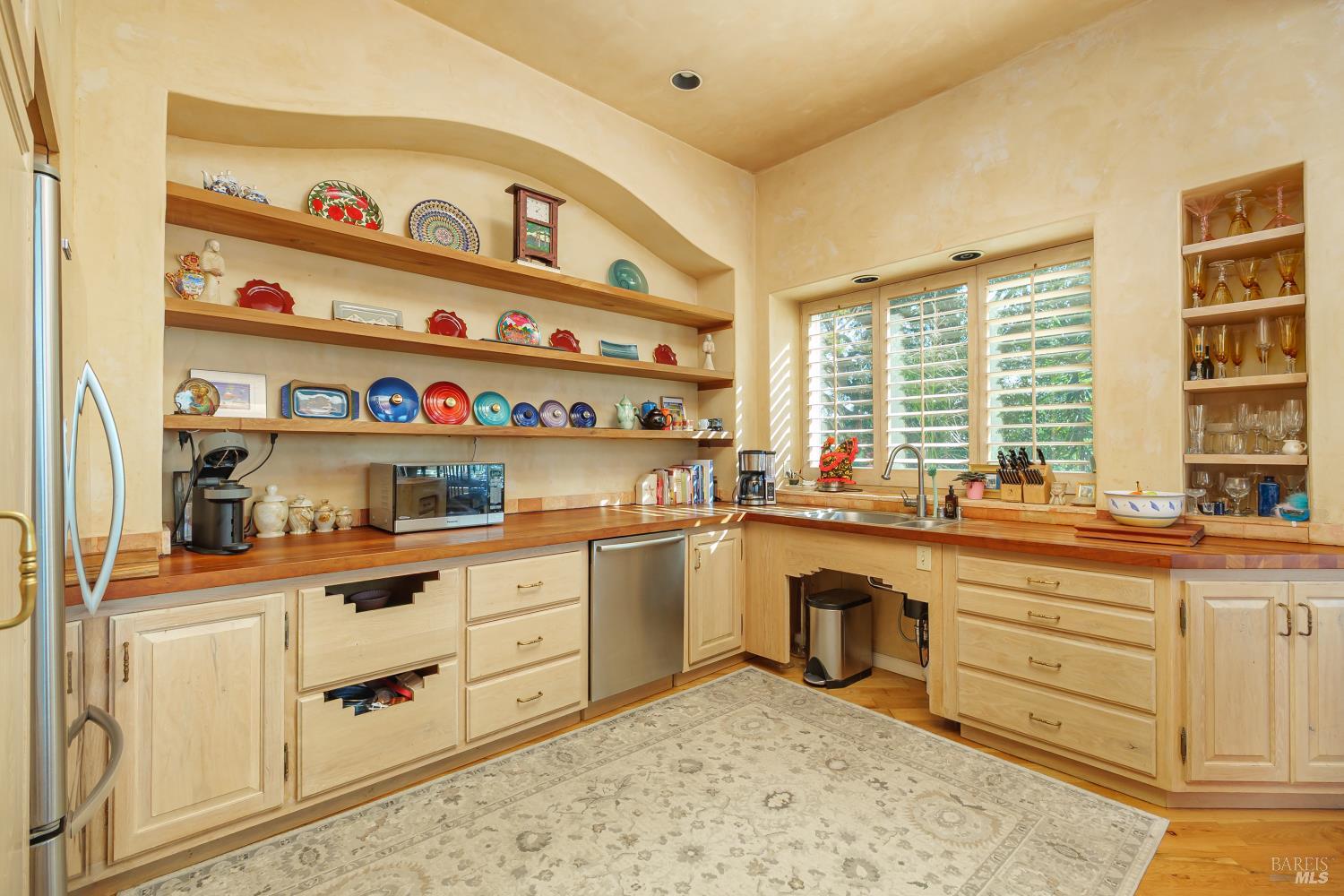 Detail Gallery Image 18 of 45 For 245 Water St, Richmond,  CA 94801 - 2 Beds | 2/1 Baths