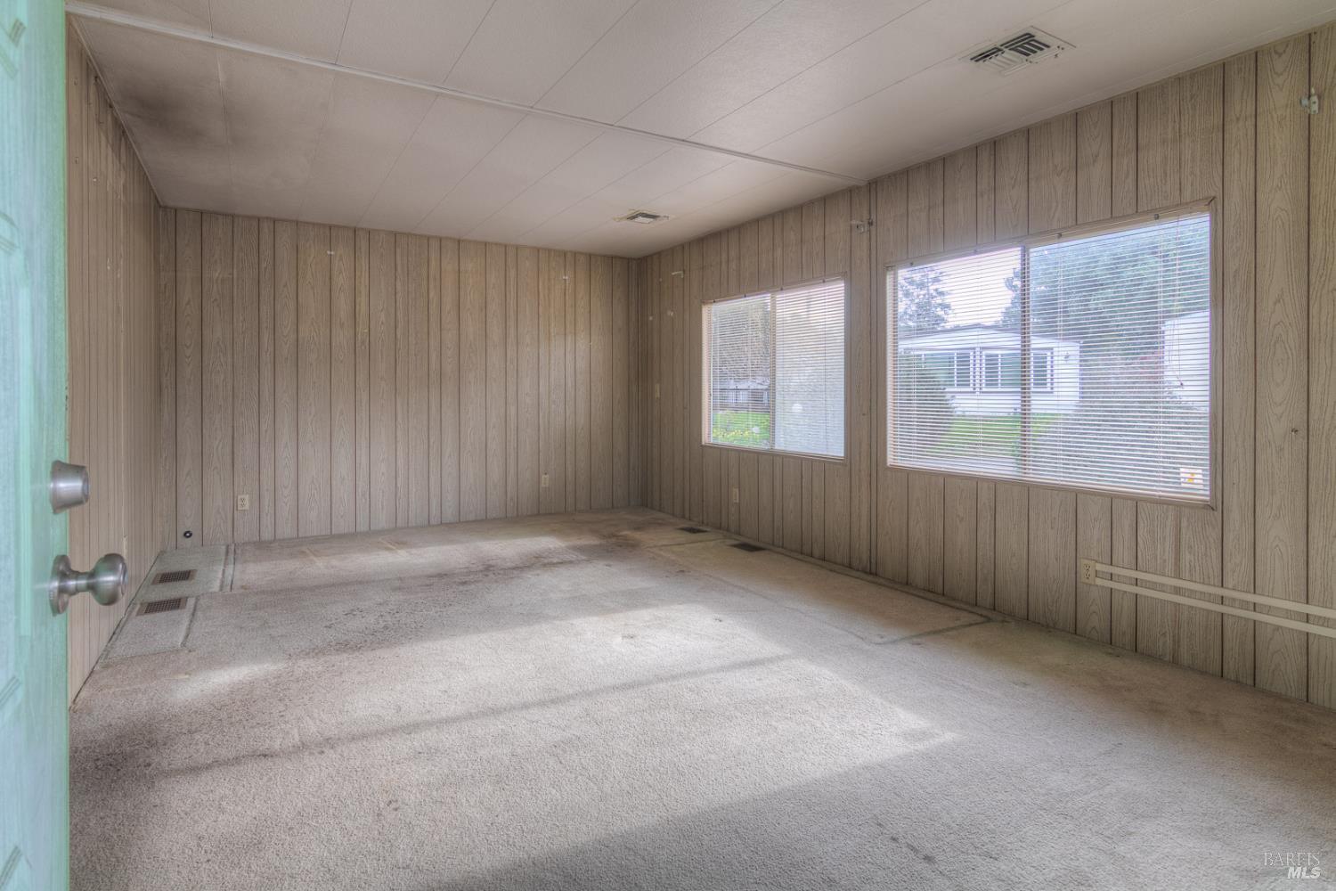 Detail Gallery Image 10 of 42 For 24 Constance Dr, Vallejo,  CA 94590 - 2 Beds | 2 Baths