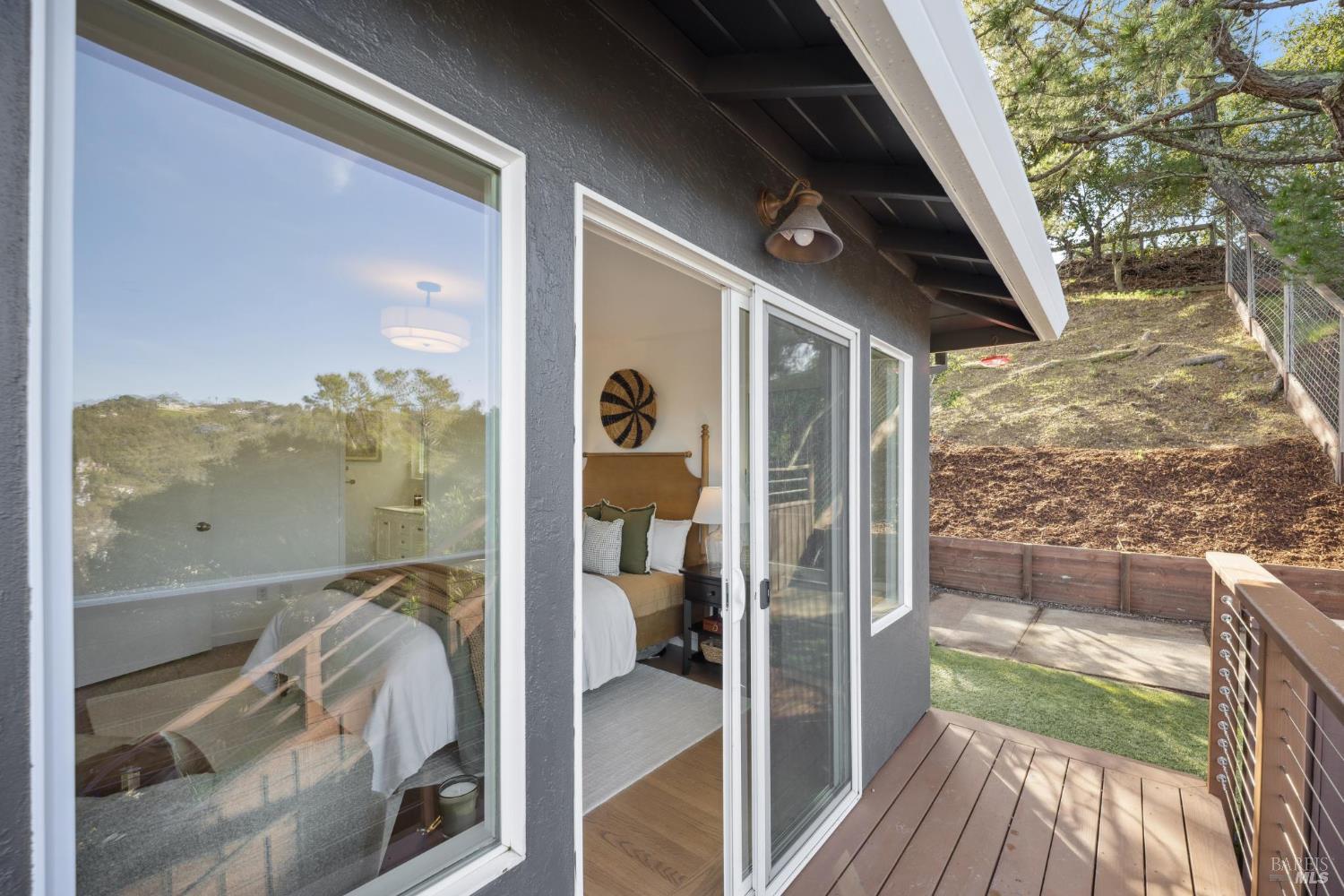 Detail Gallery Image 38 of 67 For 81 Rose St, San Rafael,  CA 94901 - 5 Beds | 3 Baths