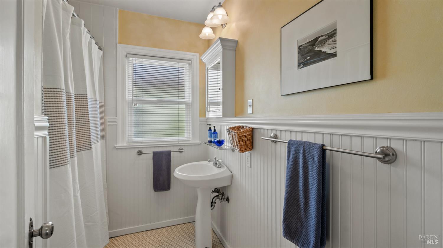 Detail Gallery Image 18 of 28 For 717 C St, San Rafael,  CA 94901 - 2 Beds | 1 Baths