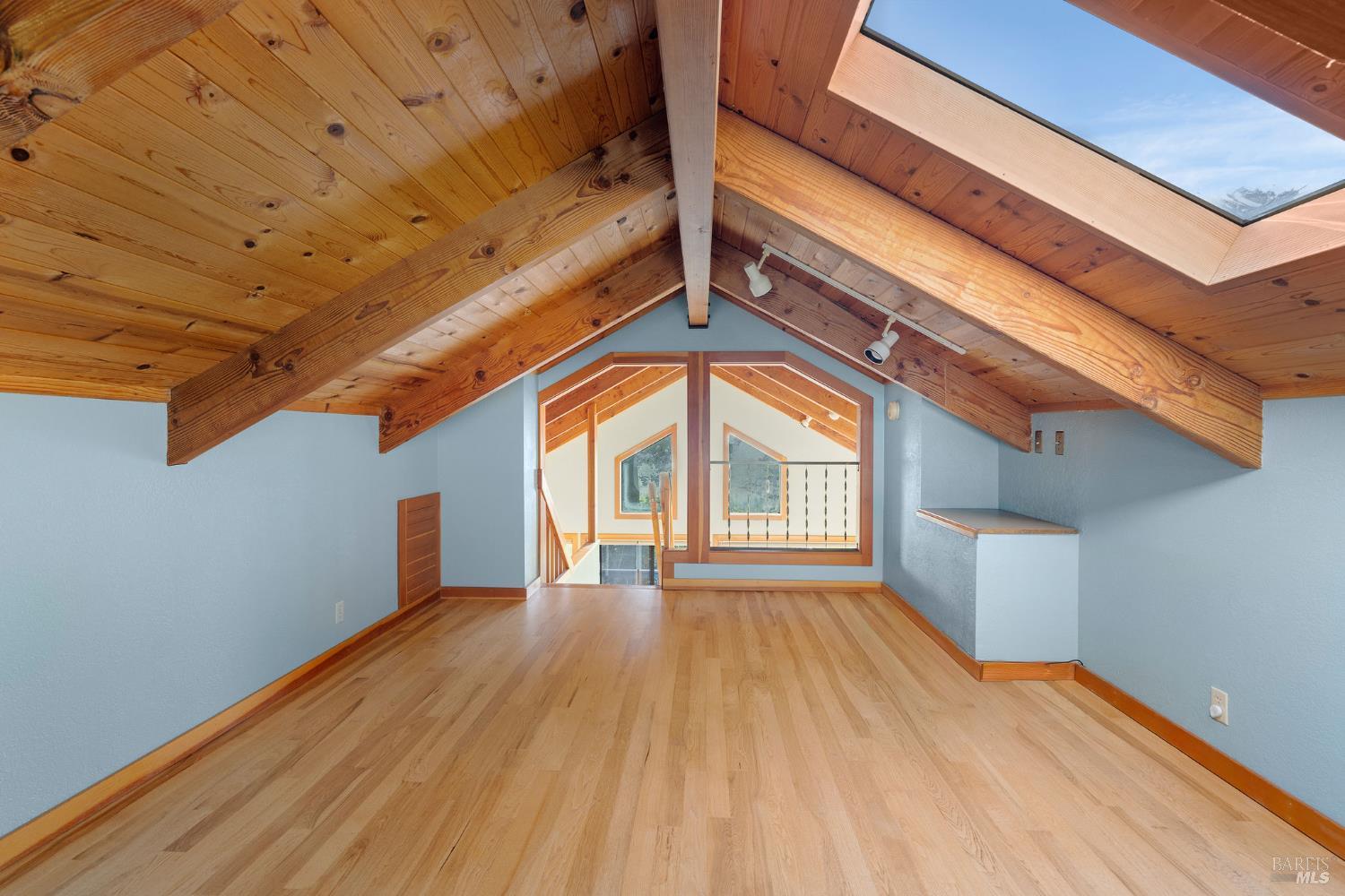 Detail Gallery Image 17 of 23 For 35520 Ocean View Ct, Gualala,  CA 95445 - 3 Beds | 2 Baths