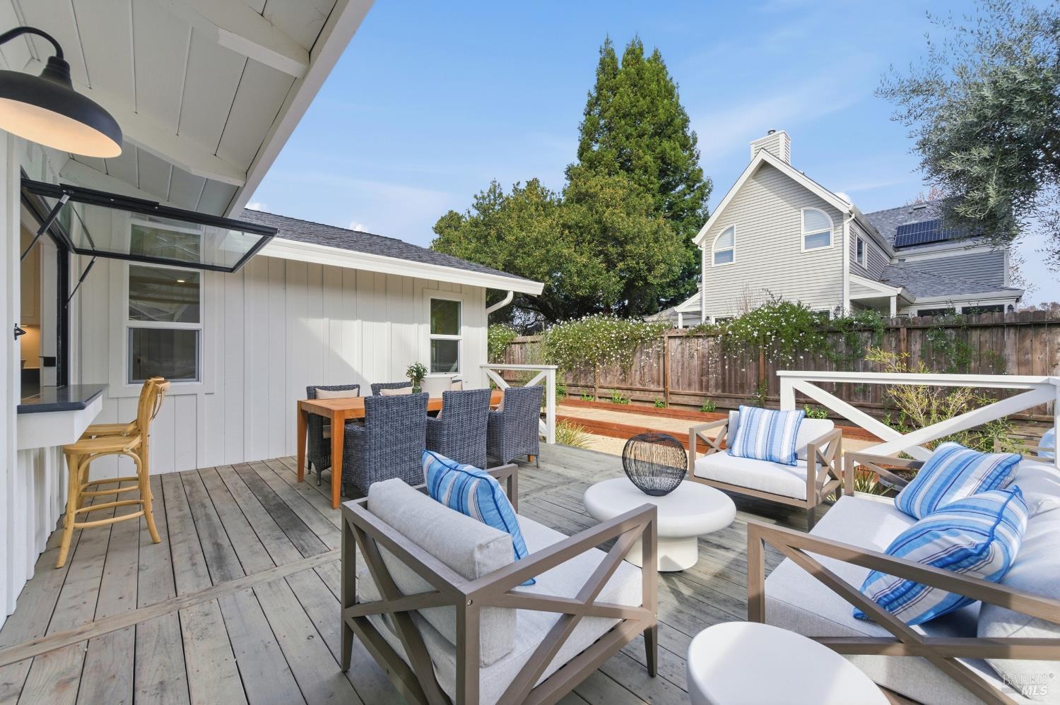 Detail Gallery Image 30 of 45 For 1830 Spring Mountain Rd, Saint Helena,  CA 94574 - 3 Beds | 2 Baths