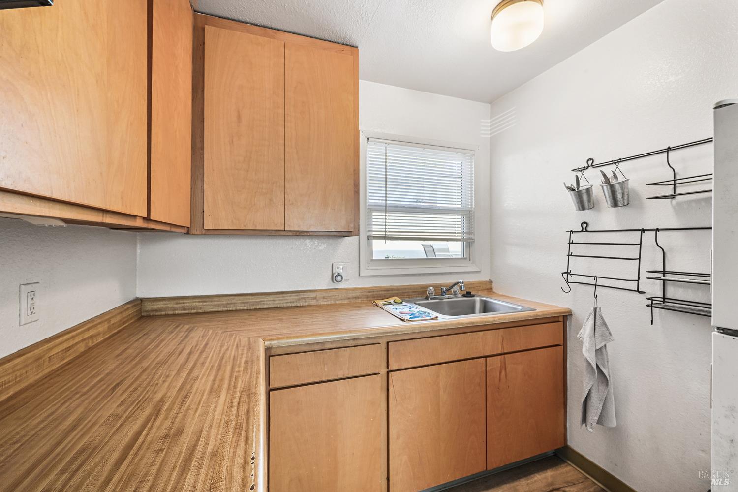 Detail Gallery Image 44 of 52 For 2003 Humboldt St, Santa Rosa,  CA 95404 - 2 Beds | 2 Baths