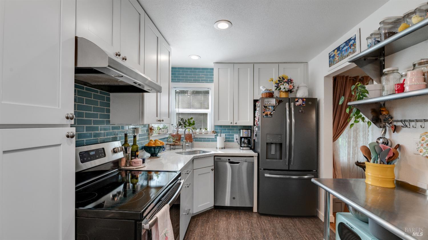 Detail Gallery Image 9 of 22 For 712 Laurel St, Vallejo,  CA 94591 - 2 Beds | 1 Baths