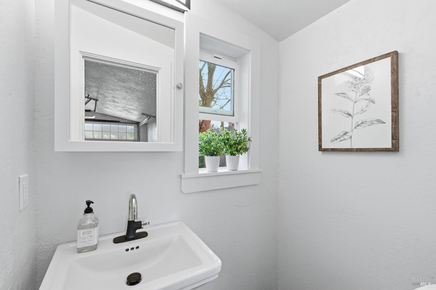 Detail Gallery Image 29 of 66 For 1123 Oak Ave, Saint Helena,  CA 94574 - – Beds | – Baths