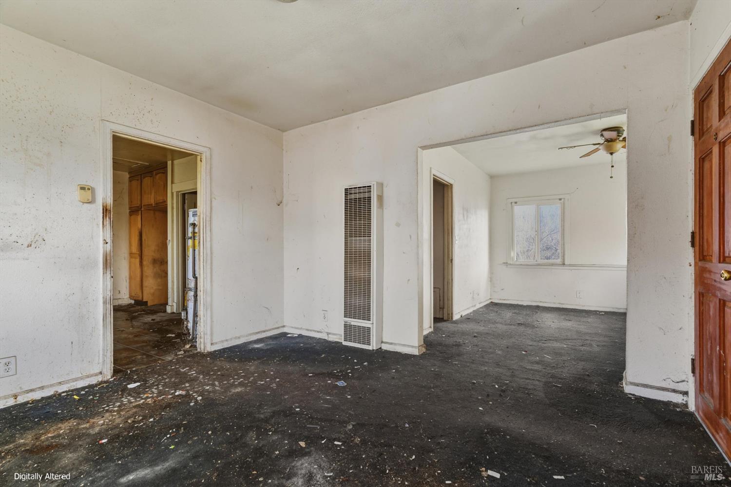 Detail Gallery Image 4 of 19 For 921 Jones St, Berkeley,  CA 94710 - 2 Beds | 1 Baths