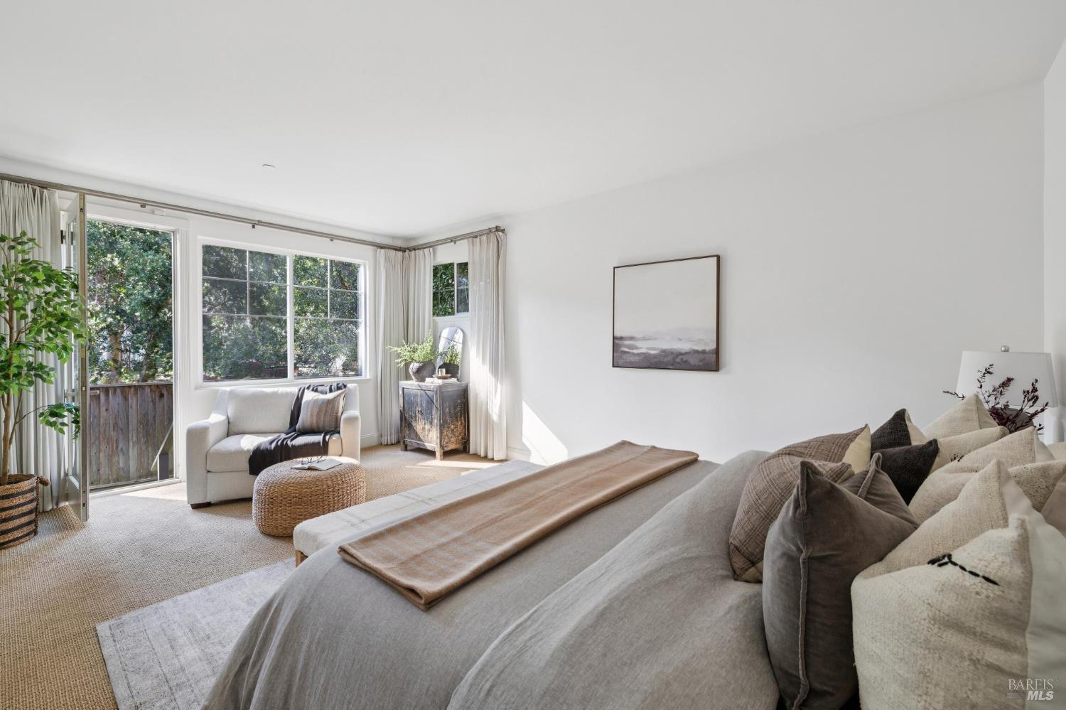 Detail Gallery Image 37 of 68 For 529 Alta Way, Mill Valley,  CA 94941 - 4 Beds | 2/1 Baths