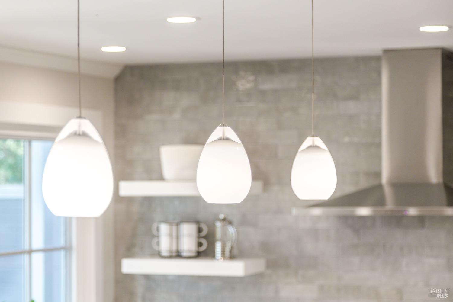 Detail Gallery Image 16 of 35 For 4713 Circle B Pl, Santa Rosa,  CA 95405 - 4 Beds | 3/1 Baths