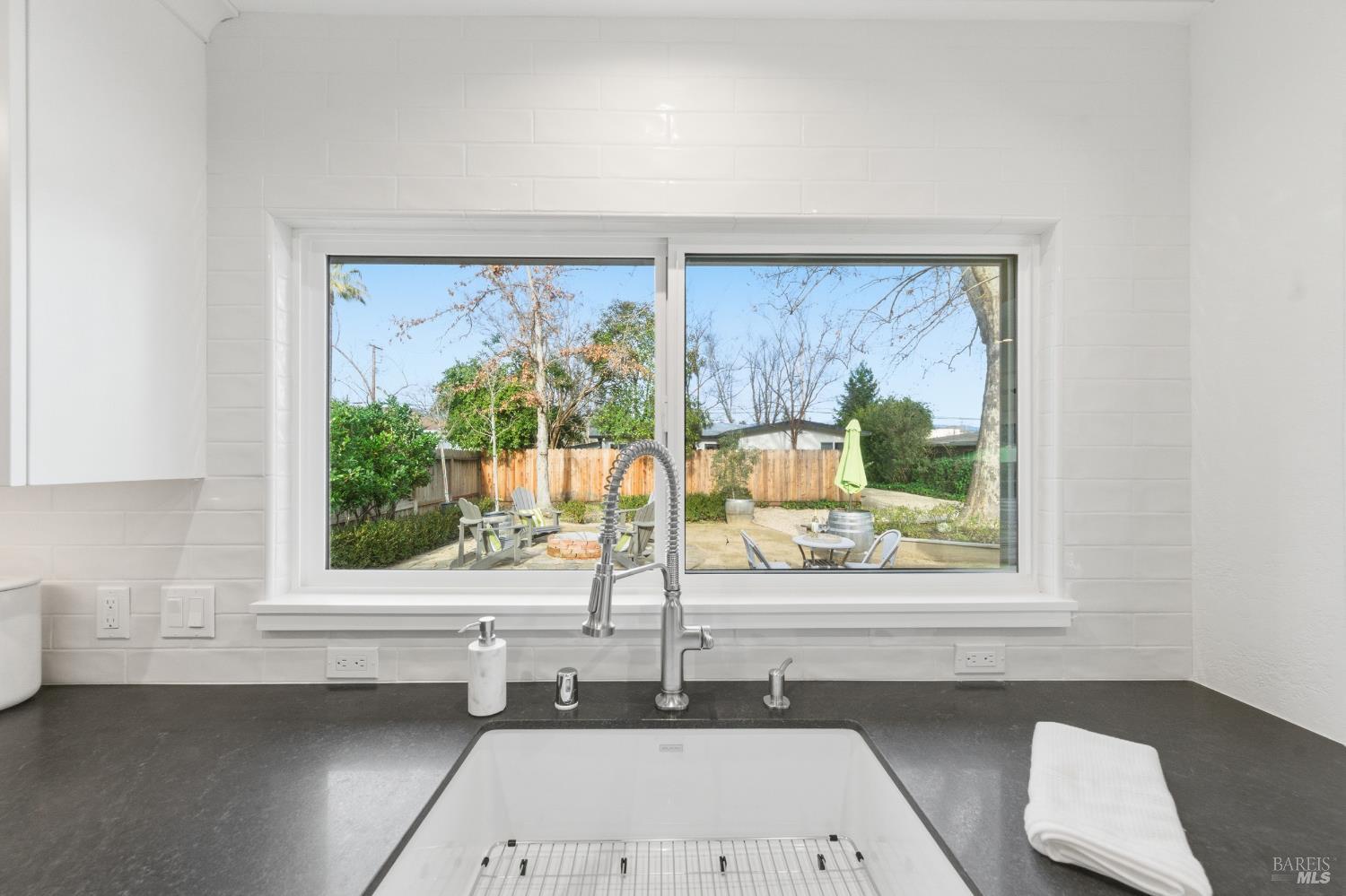 Detail Gallery Image 44 of 66 For 1123 Oak Ave, Saint Helena,  CA 94574 - – Beds | – Baths