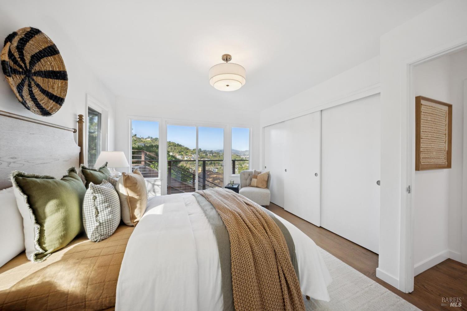 Detail Gallery Image 37 of 67 For 81 Rose St, San Rafael,  CA 94901 - 5 Beds | 3 Baths