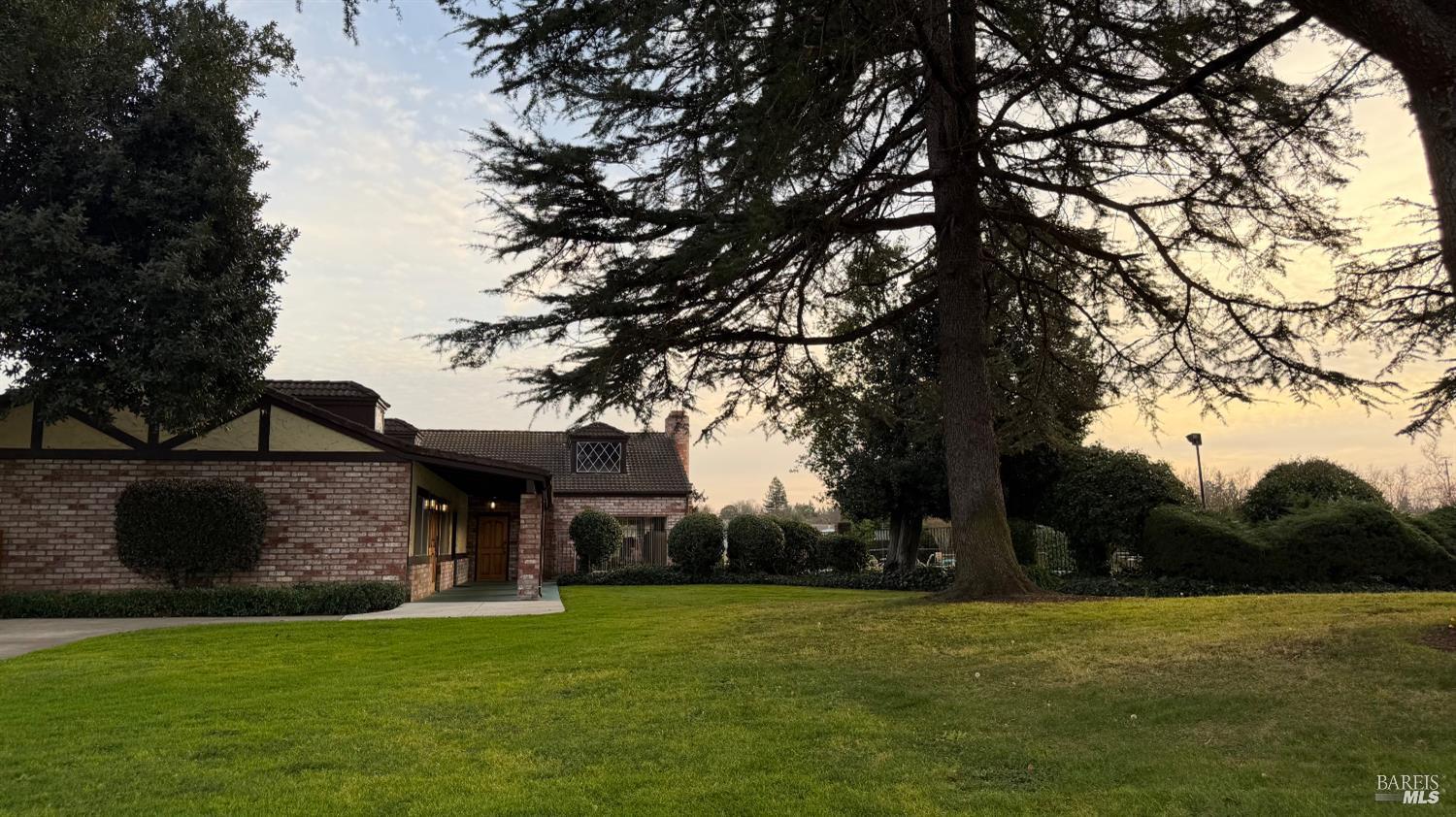 Detail Gallery Image 46 of 48 For 145 Stratford Way, Santa Rosa,  CA 95401 - 2 Beds | 2 Baths