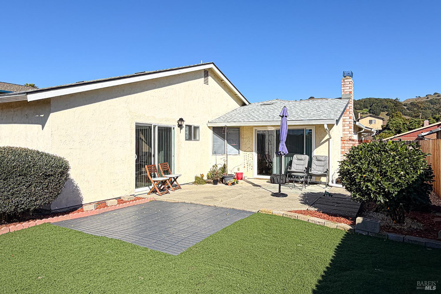 Detail Gallery Image 23 of 29 For 147 Erin Dr, Vallejo,  CA 94589 - 3 Beds | 2 Baths