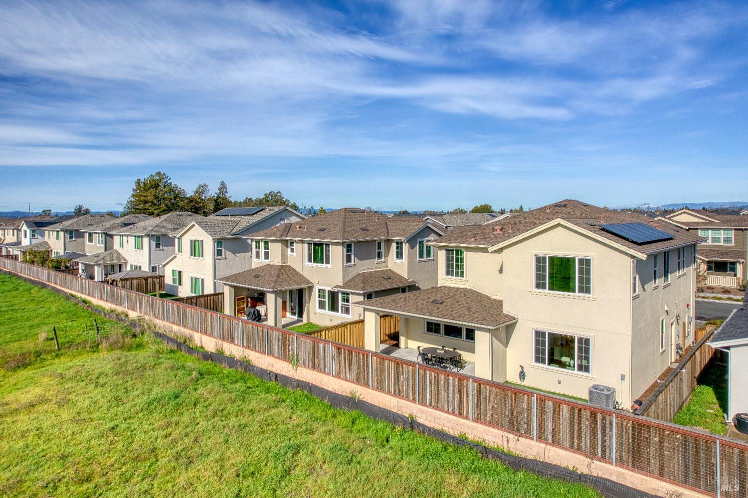 Detail Gallery Image 29 of 37 For 2733 Amora Ct, Santa Rosa,  CA 95407 - 4 Beds | 3/1 Baths