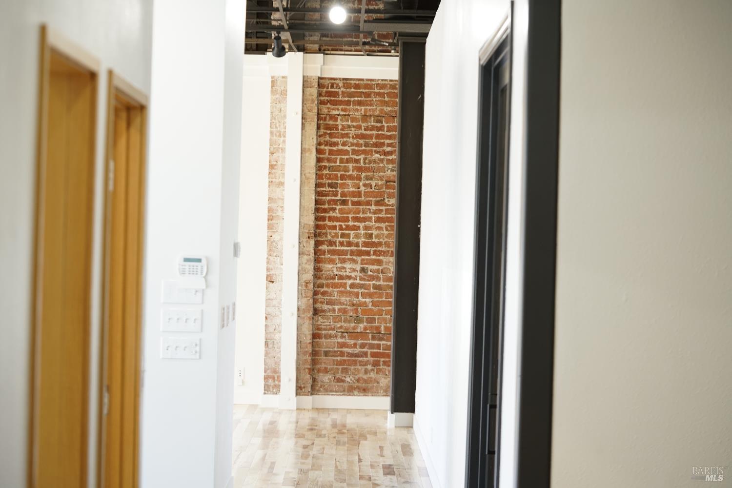 Detail Gallery Image 5 of 16 For 401 Mendocino Ave, Santa Rosa,  CA 95401 - – Beds | – Baths