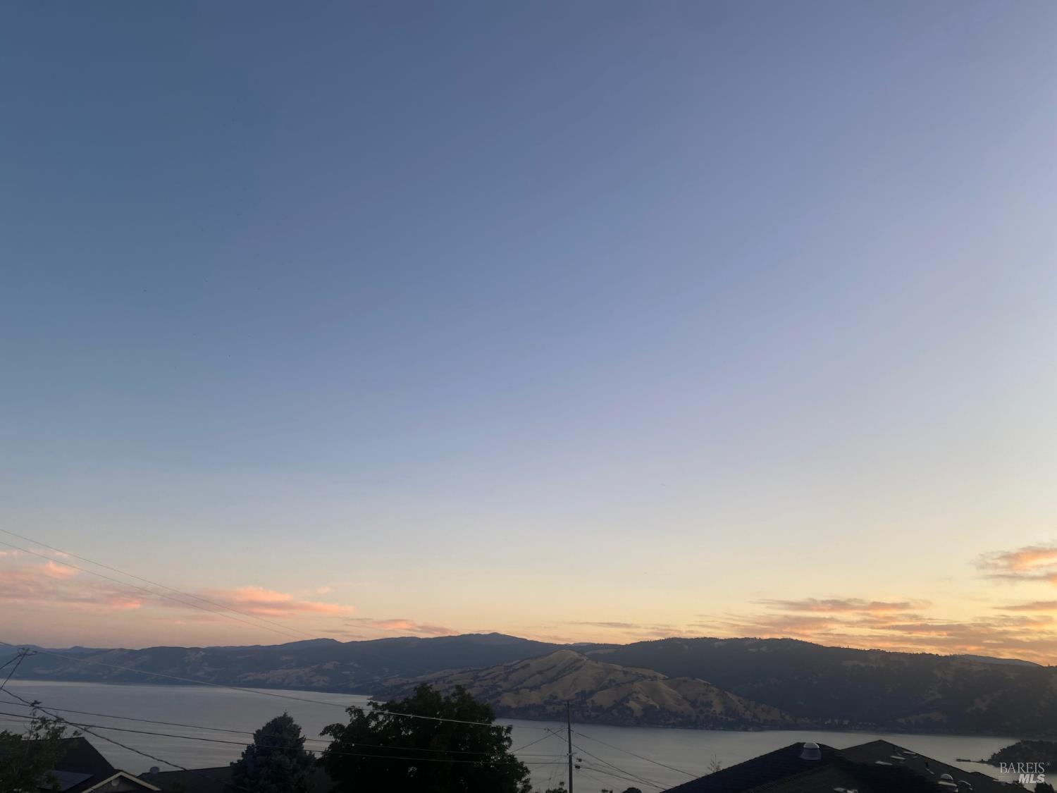 Detail Gallery Image 4 of 20 For 3136 Westridge Dr, Kelseyville,  CA 95451 - 2 Beds | 2 Baths