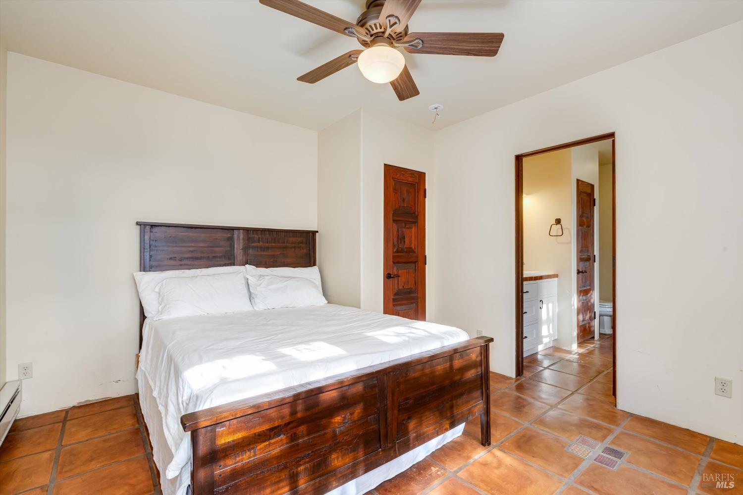 Detail Gallery Image 25 of 72 For 969 Rachael Rd, Sonoma,  CA 95476 - 4 Beds | 3/2 Baths