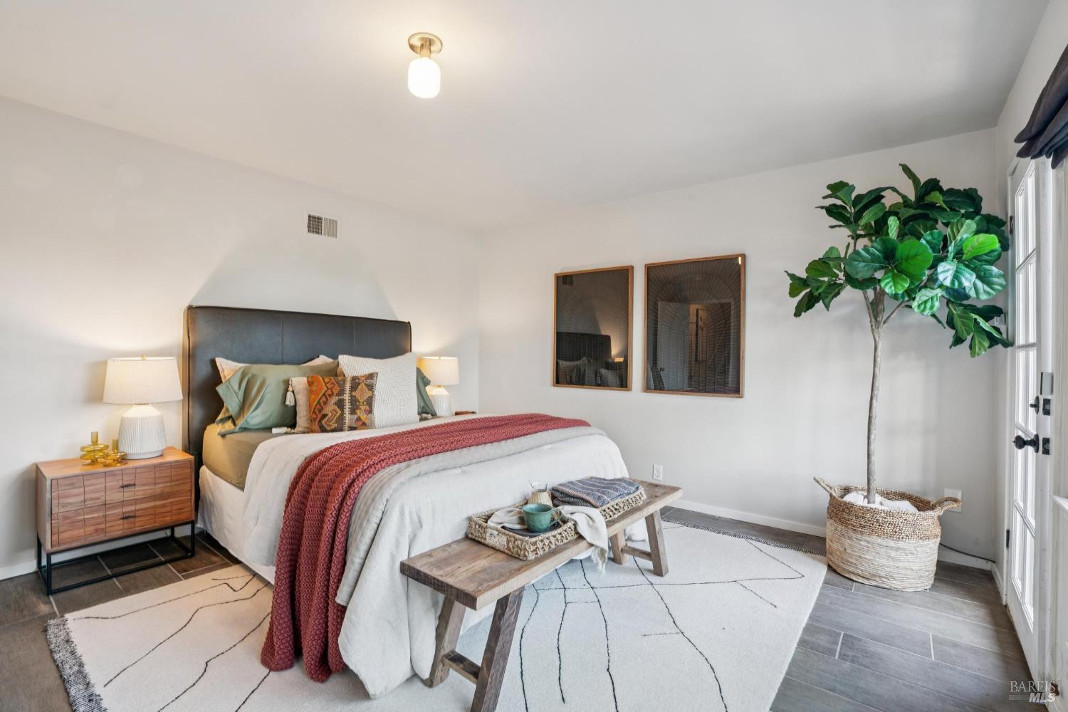 Detail Gallery Image 31 of 41 For 311 Edgewood Ave, Mill Valley,  CA 94941 - 3 Beds | 2 Baths