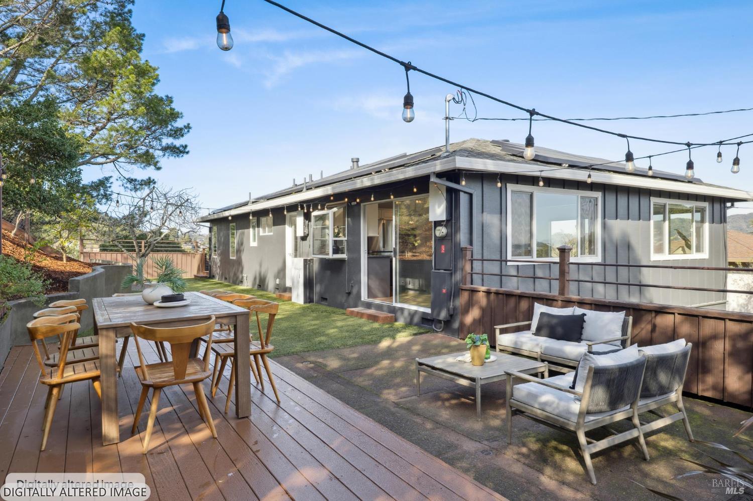 Detail Gallery Image 28 of 67 For 81 Rose St, San Rafael,  CA 94901 - 5 Beds | 3 Baths