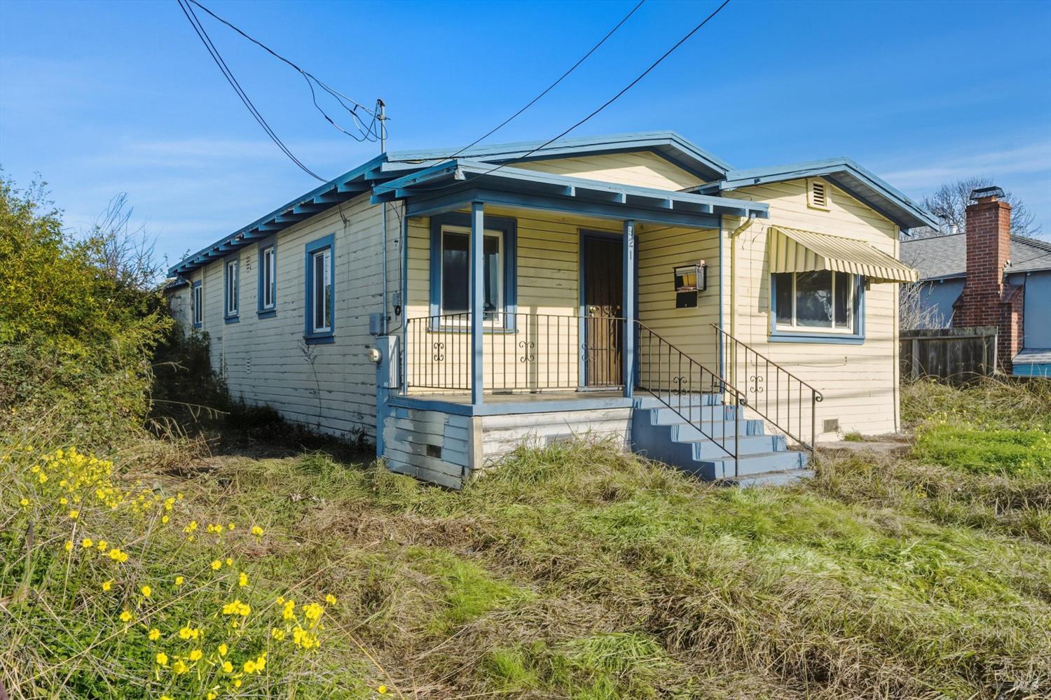 Detail Gallery Image 3 of 19 For 921 Jones St, Berkeley,  CA 94710 - 2 Beds | 1 Baths