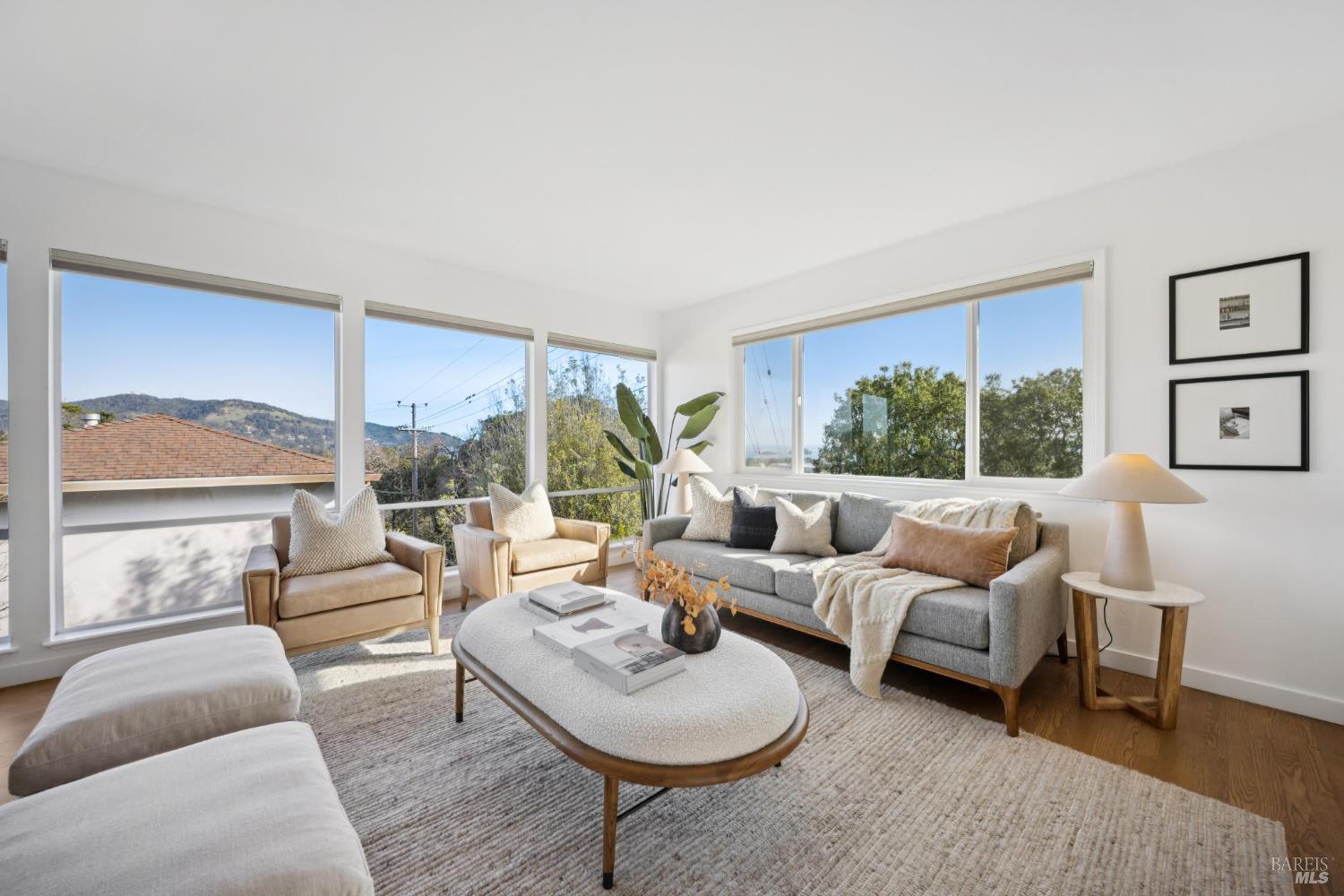 Detail Gallery Image 9 of 67 For 81 Rose St, San Rafael,  CA 94901 - 5 Beds | 3 Baths