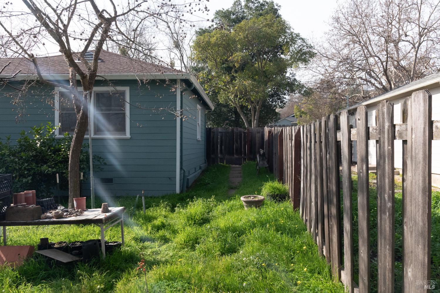 Detail Gallery Image 6 of 18 For 1210 Kendall Ct, Walnut Creek,  CA 94595 - 2 Beds | 1 Baths