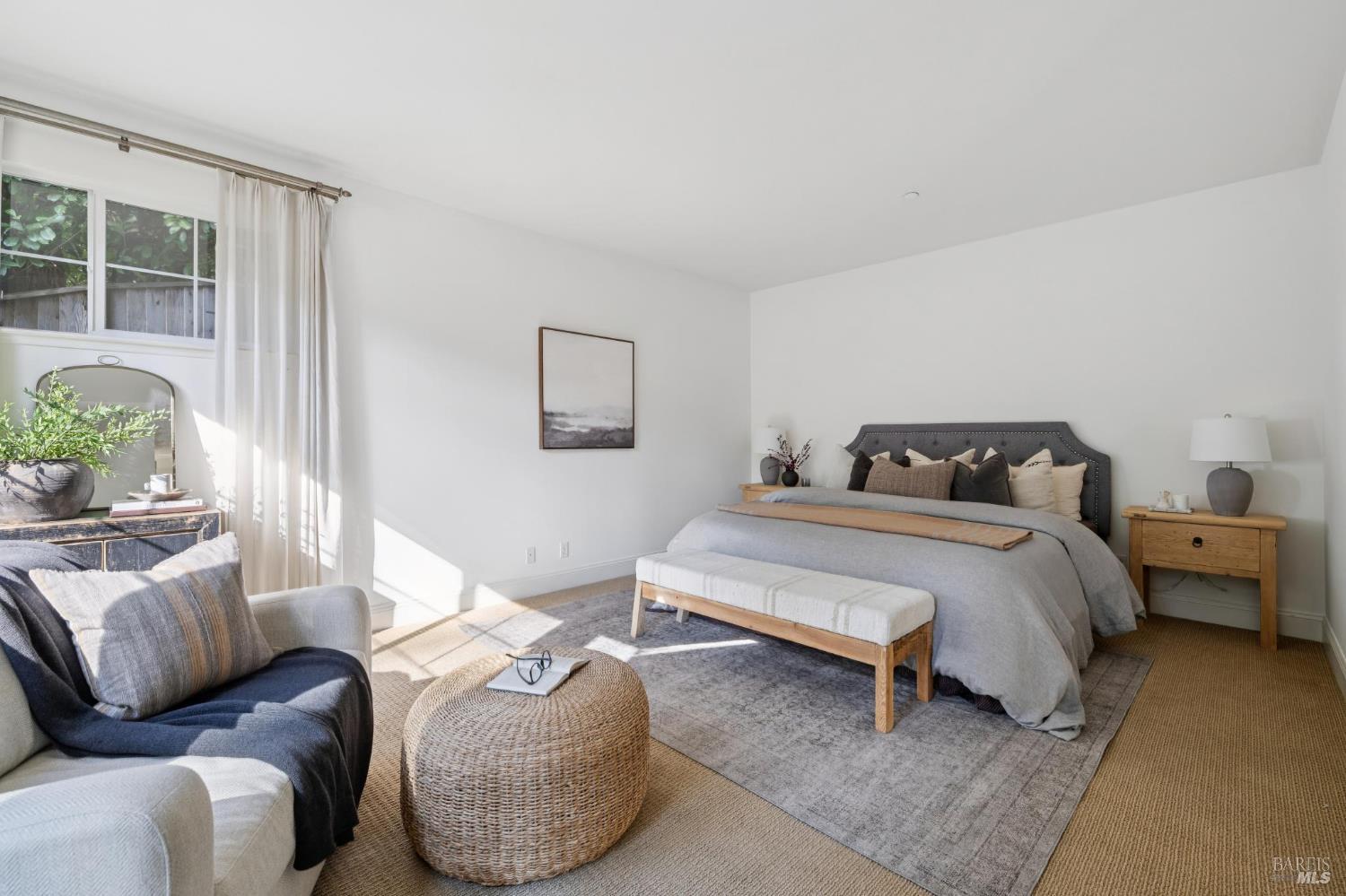 Detail Gallery Image 36 of 68 For 529 Alta Way, Mill Valley,  CA 94941 - 4 Beds | 2/1 Baths