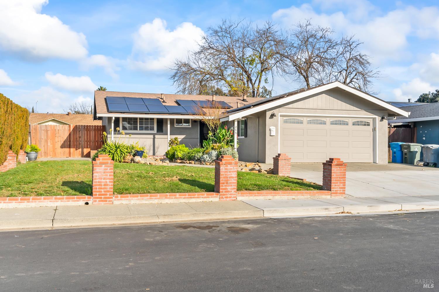 Detail Gallery Image 6 of 40 For 255 Bowline Dr, Vacaville,  CA 95687 - 3 Beds | 1 Baths