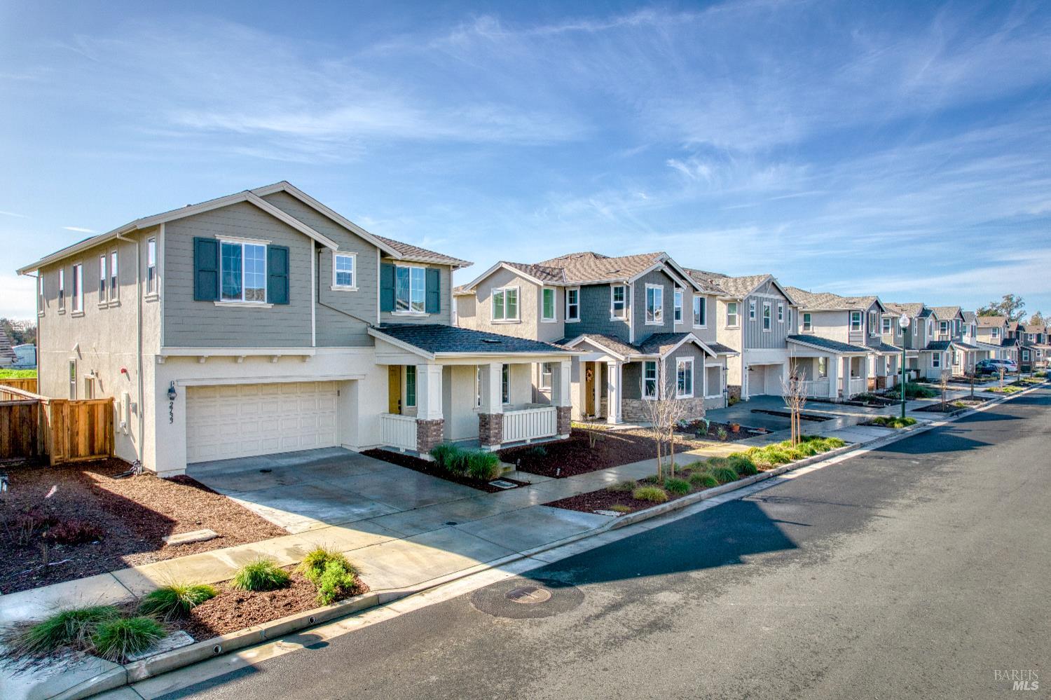 Detail Gallery Image 34 of 37 For 2733 Amora Ct, Santa Rosa,  CA 95407 - 4 Beds | 3/1 Baths