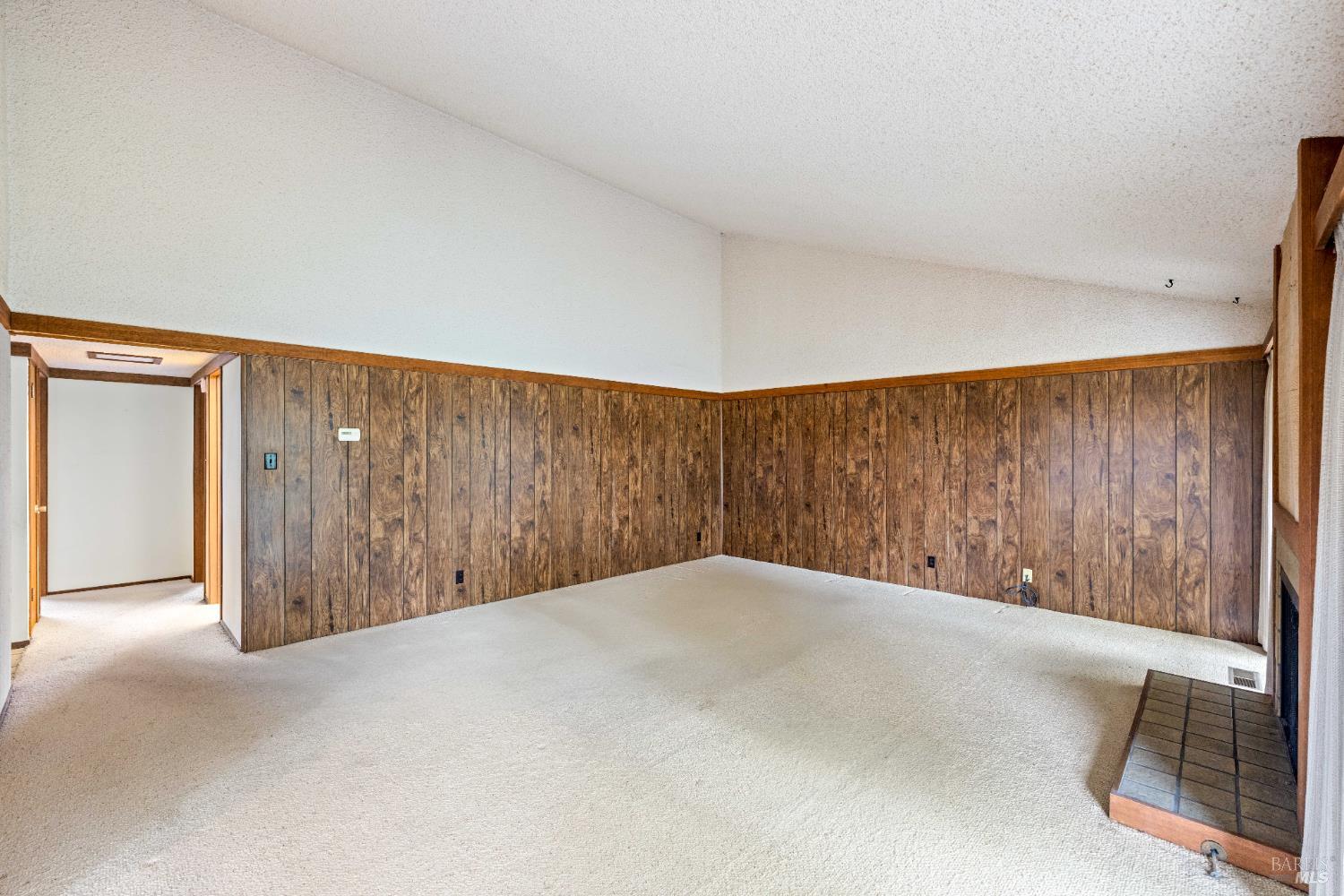 Detail Gallery Image 18 of 53 For 1026 East Ave, Napa,  CA 94559 - 2 Beds | 2 Baths