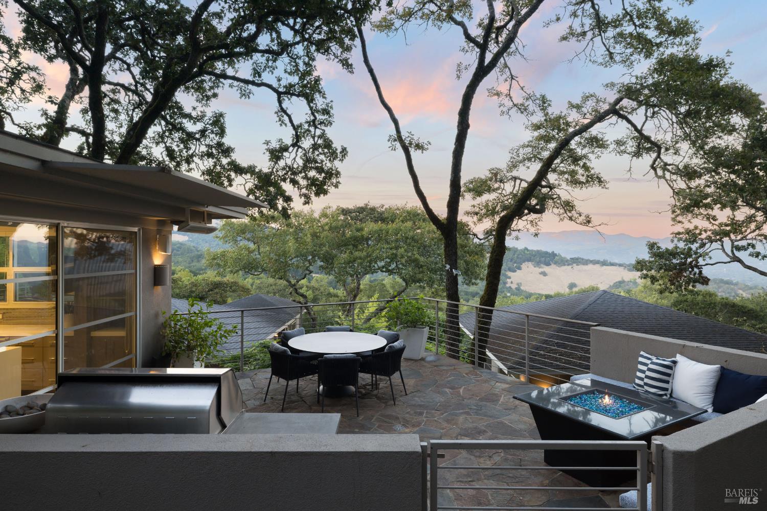 Detail Gallery Image 11 of 39 For 3685 White Alder Unkn, Sonoma,  CA 95476 - 3 Beds | 3/2 Baths