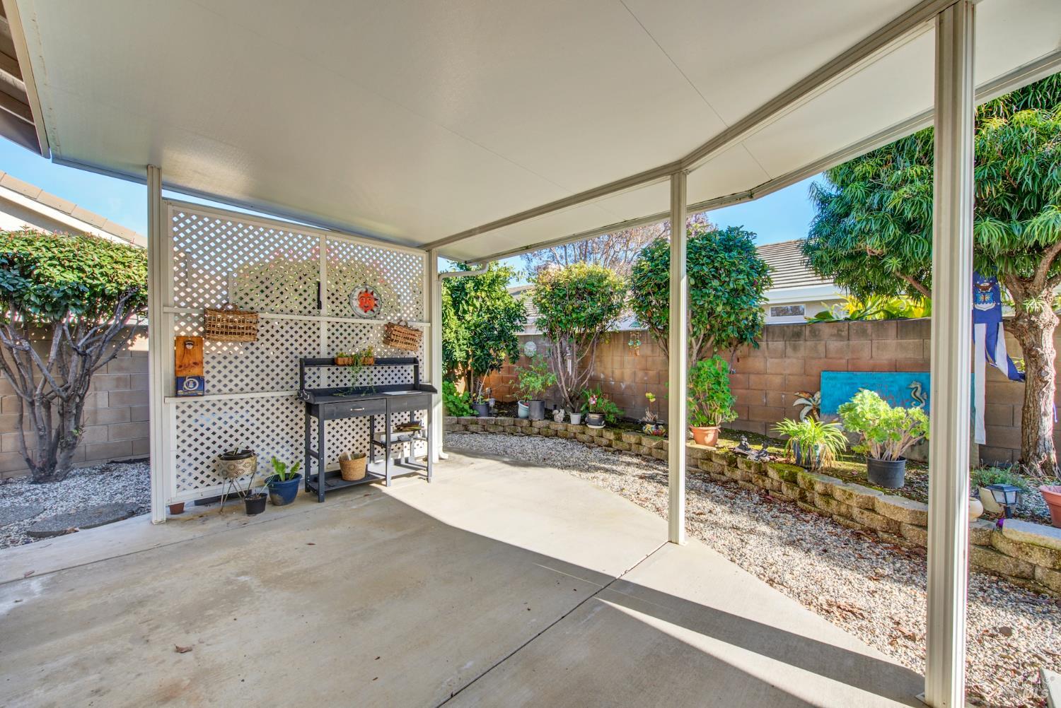 Detail Gallery Image 48 of 62 For 161 Currant Ln, Vacaville,  CA 95687 - 2 Beds | 2 Baths