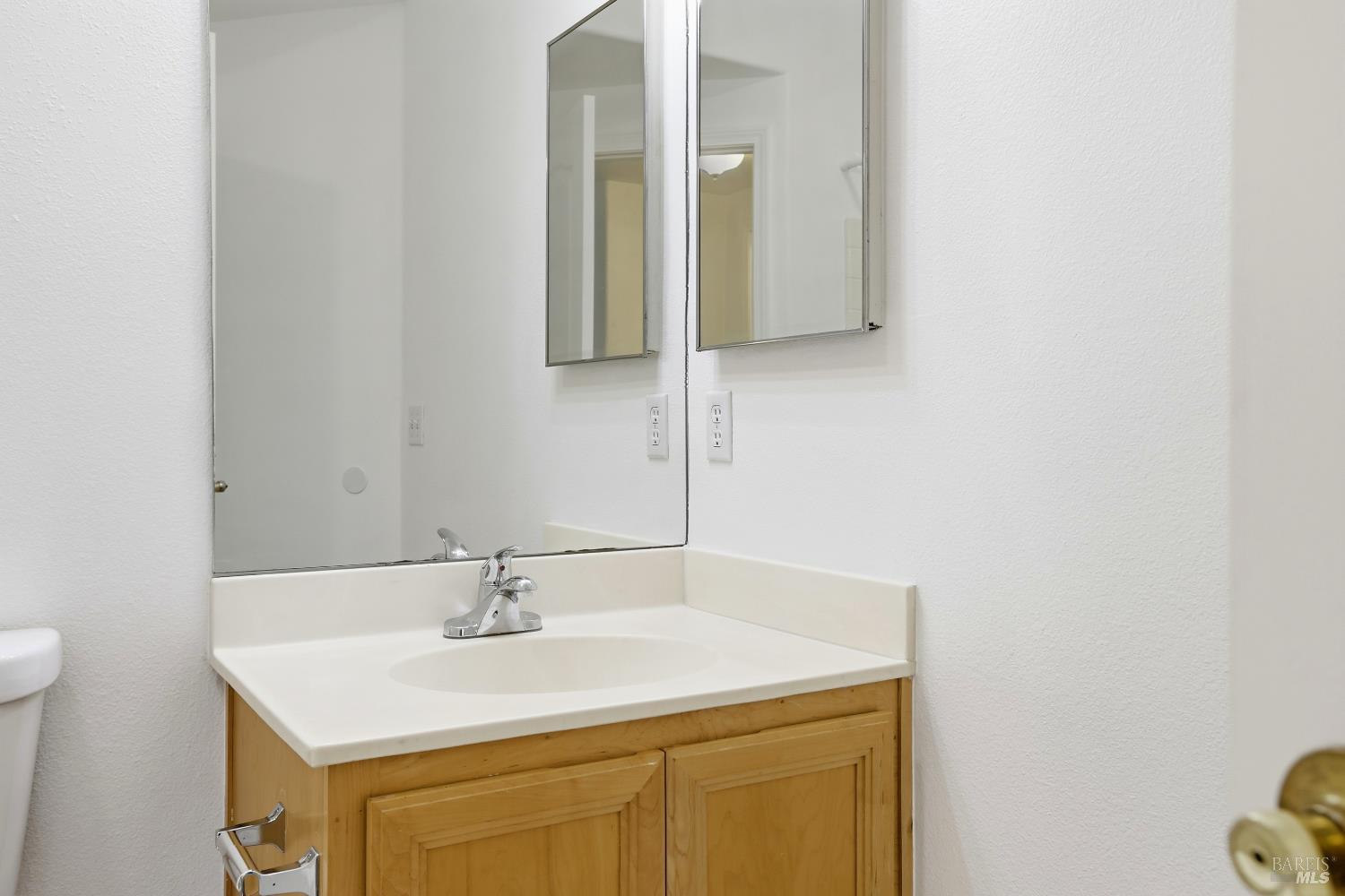 Detail Gallery Image 23 of 35 For 852 Diablo Ave #304,  Novato,  CA 94947 - 2 Beds | 2 Baths