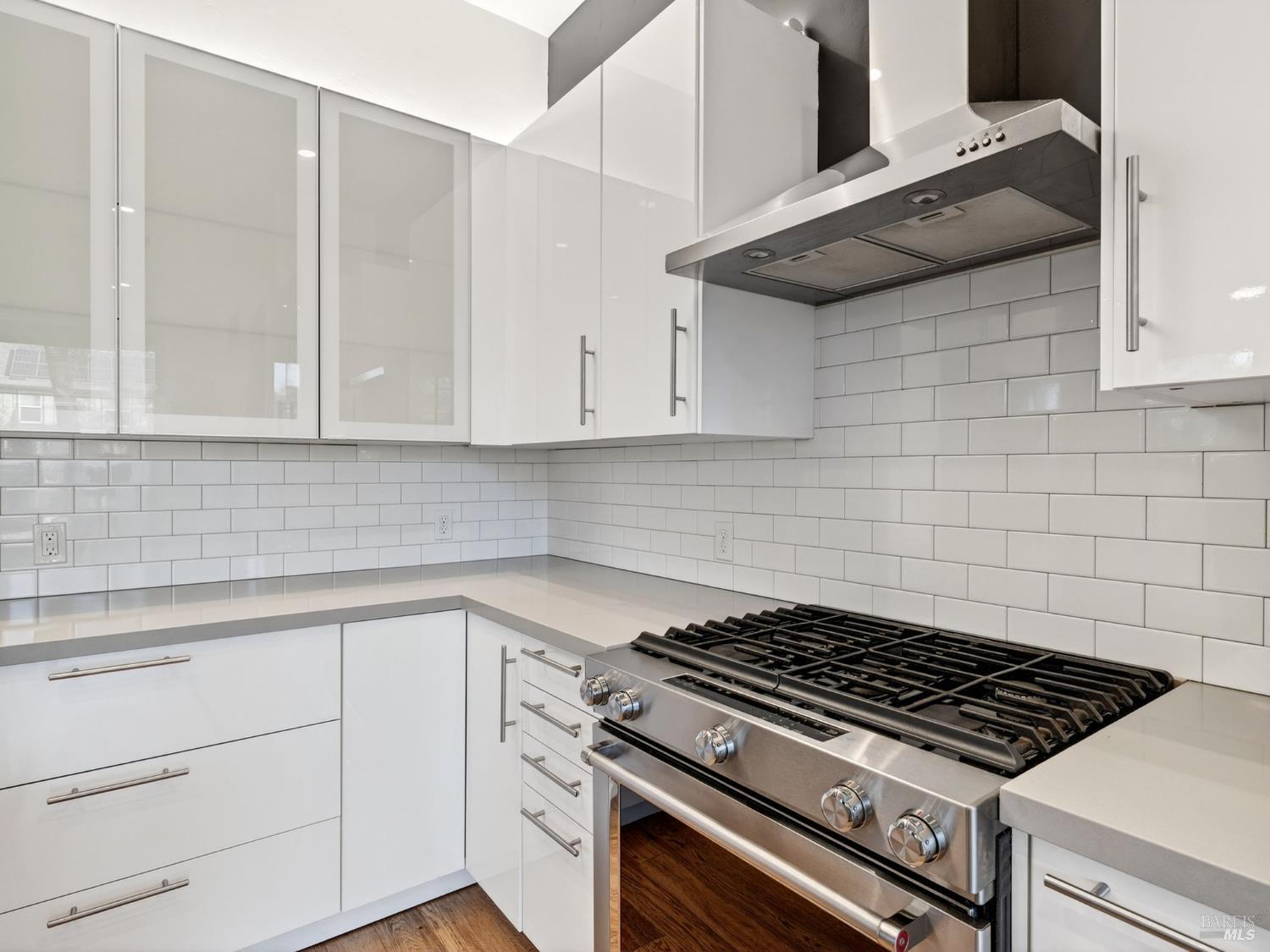 Detail Gallery Image 25 of 39 For 540 S Cloverdale Blvd, Cloverdale,  CA 95425 - 2 Beds | 2 Baths