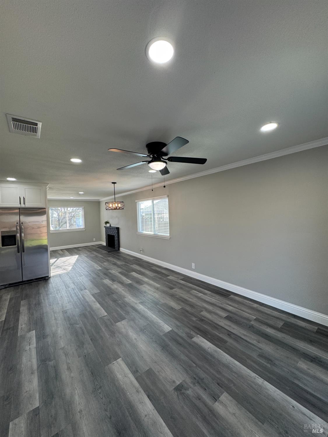 Detail Gallery Image 9 of 45 For 124 Purdue Dr, Vallejo,  CA 94589 - 3 Beds | 2 Baths