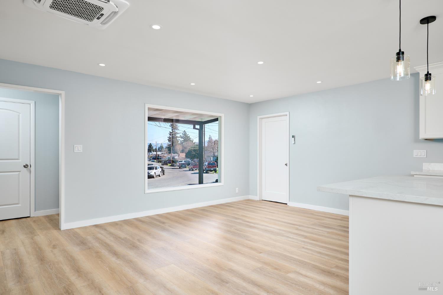 Detail Gallery Image 13 of 39 For 157 Homewood Ave, Napa,  CA 94558 - 3 Beds | 2 Baths