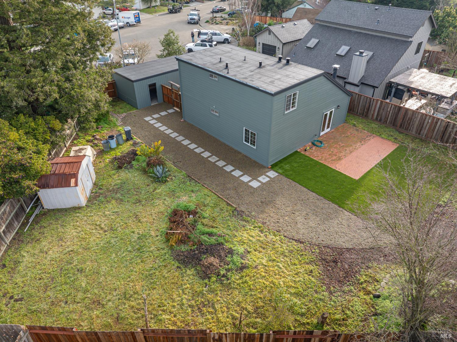 Detail Gallery Image 30 of 31 For 125 Saratoga Ct, Petaluma,  CA 94954 - 4 Beds | 2 Baths