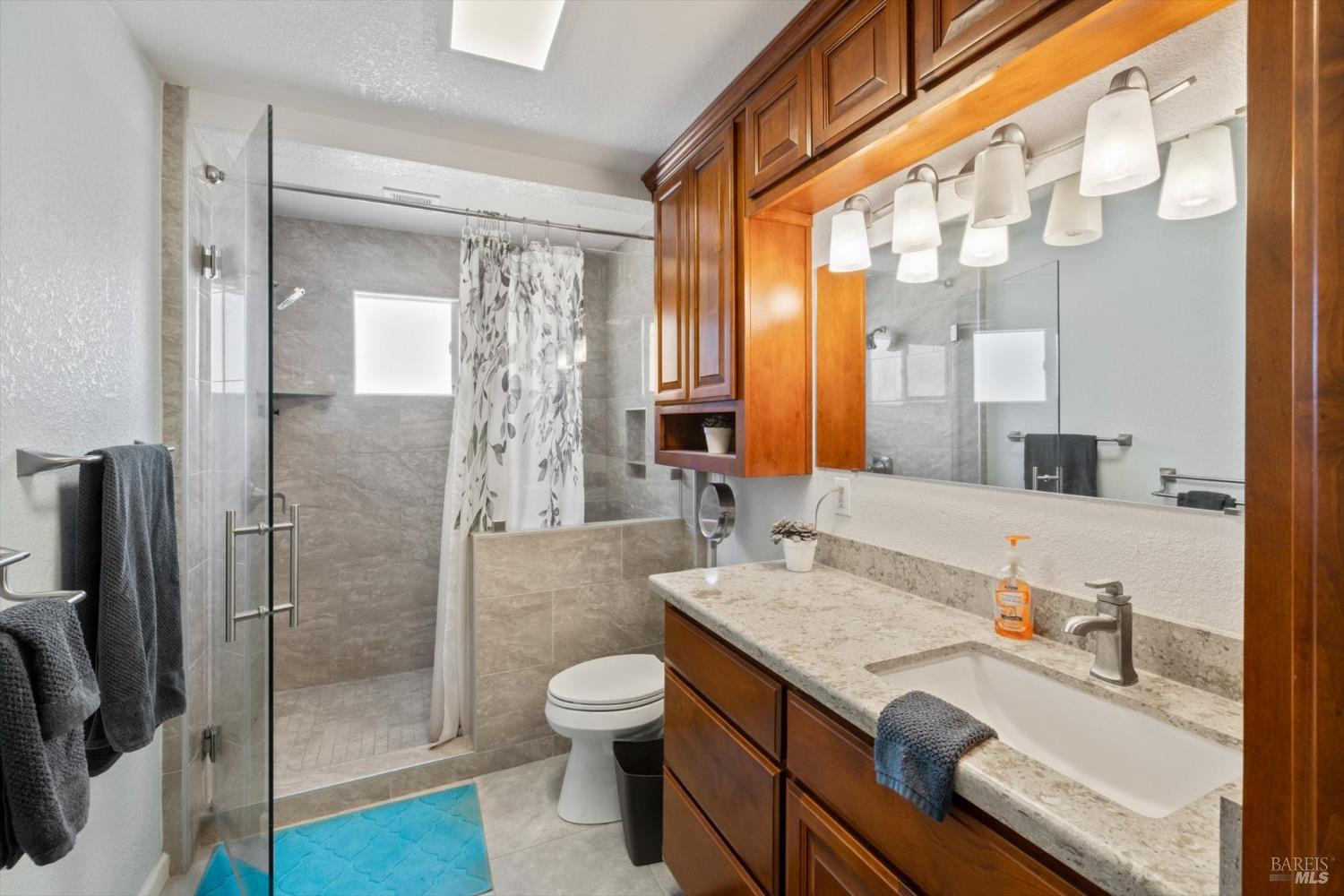 Detail Gallery Image 18 of 60 For 7672 Country Ln, Vacaville,  CA 95688 - 3 Beds | 3 Baths