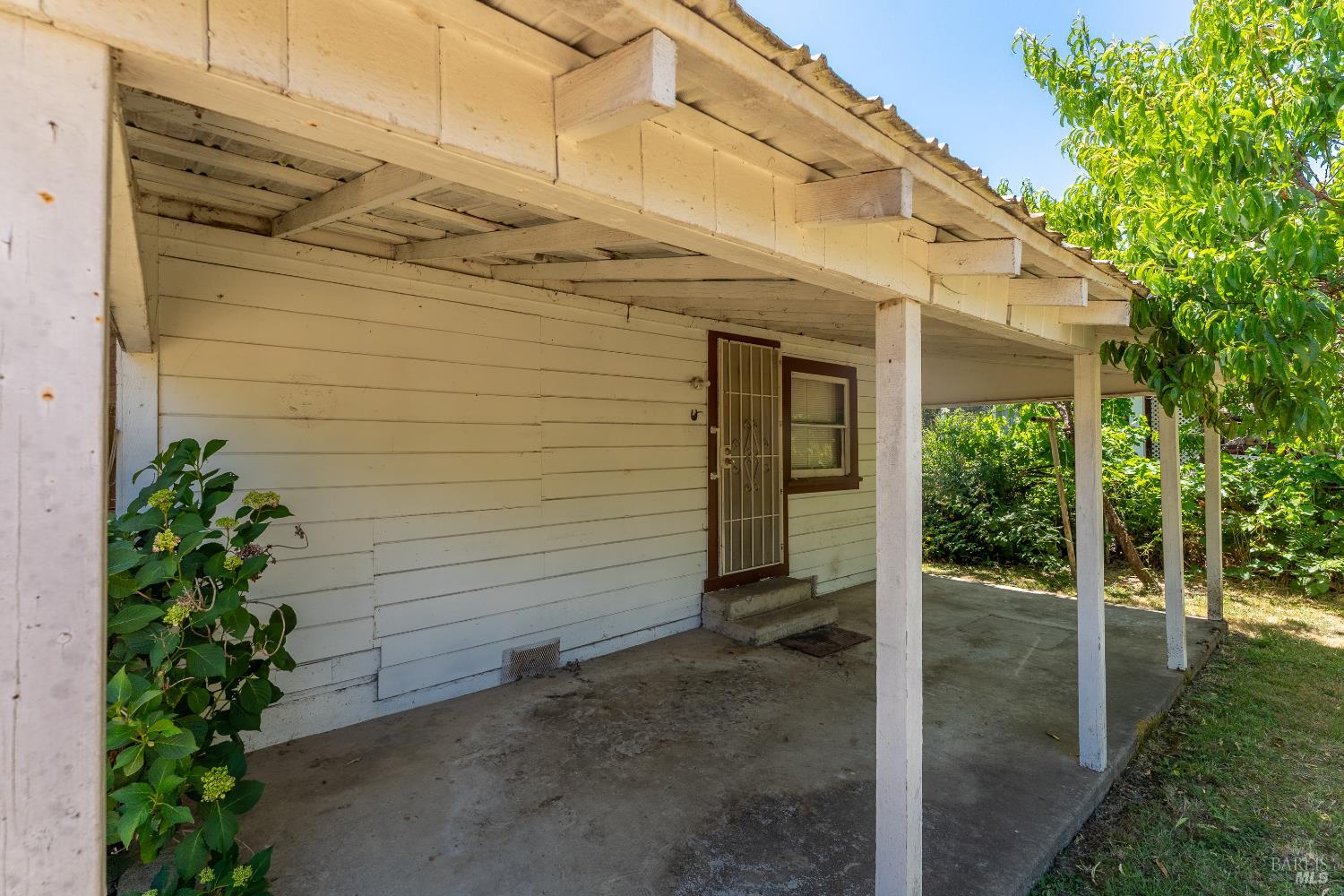 Detail Gallery Image 3 of 18 For 80 Fort Bragg Rd, Willits,  CA 95490 - 3 Beds | 1 Baths