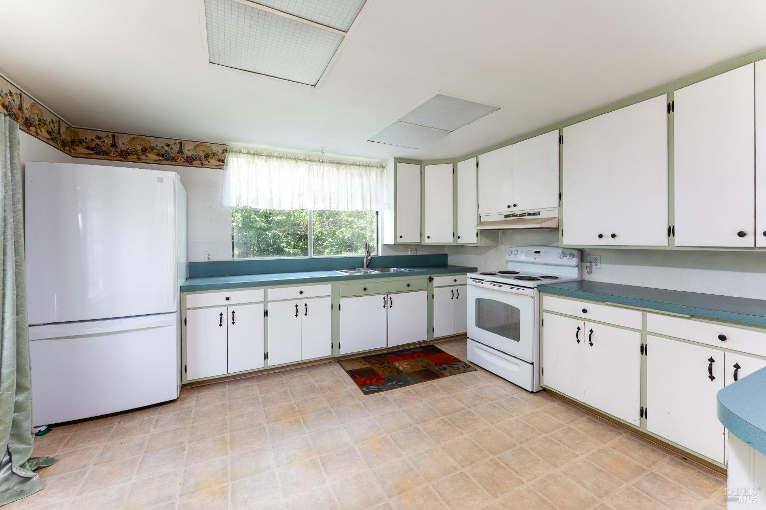 Detail Gallery Image 4 of 18 For 80 Fort Bragg Rd, Willits,  CA 95490 - 3 Beds | 1 Baths