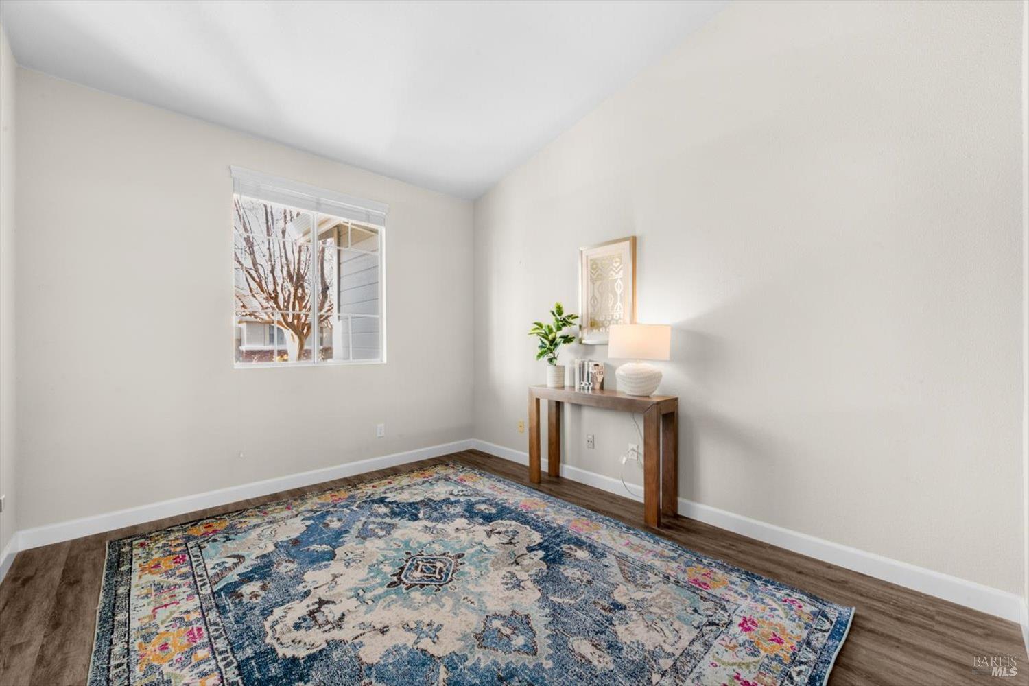 Detail Gallery Image 10 of 44 For 149 Currant Ln, Vacaville,  CA 95687 - 3 Beds | 2 Baths