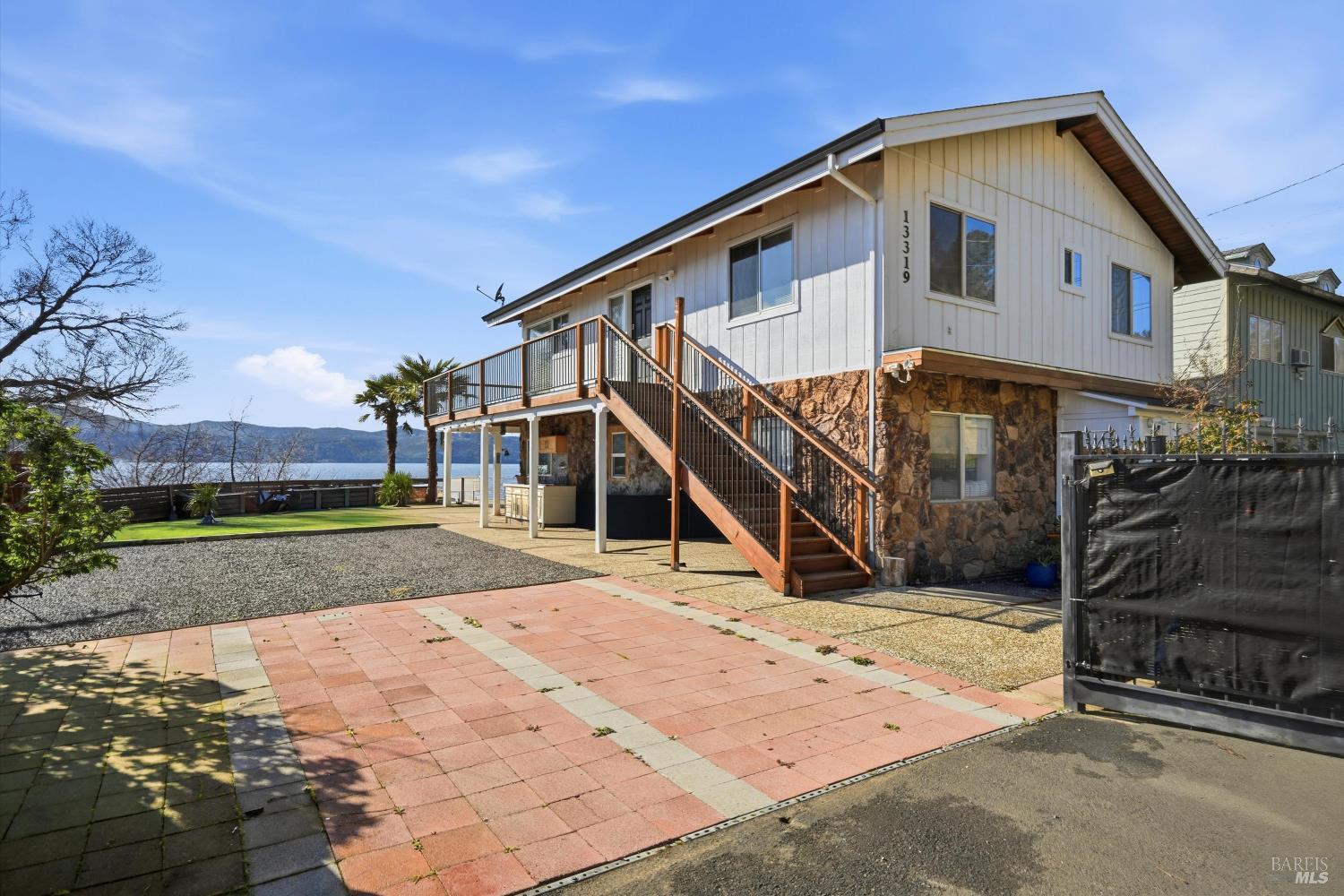 Detail Gallery Image 37 of 40 For 13319 Lakeshore Dr, Clearlake,  CA 95422 - – Beds | – Baths