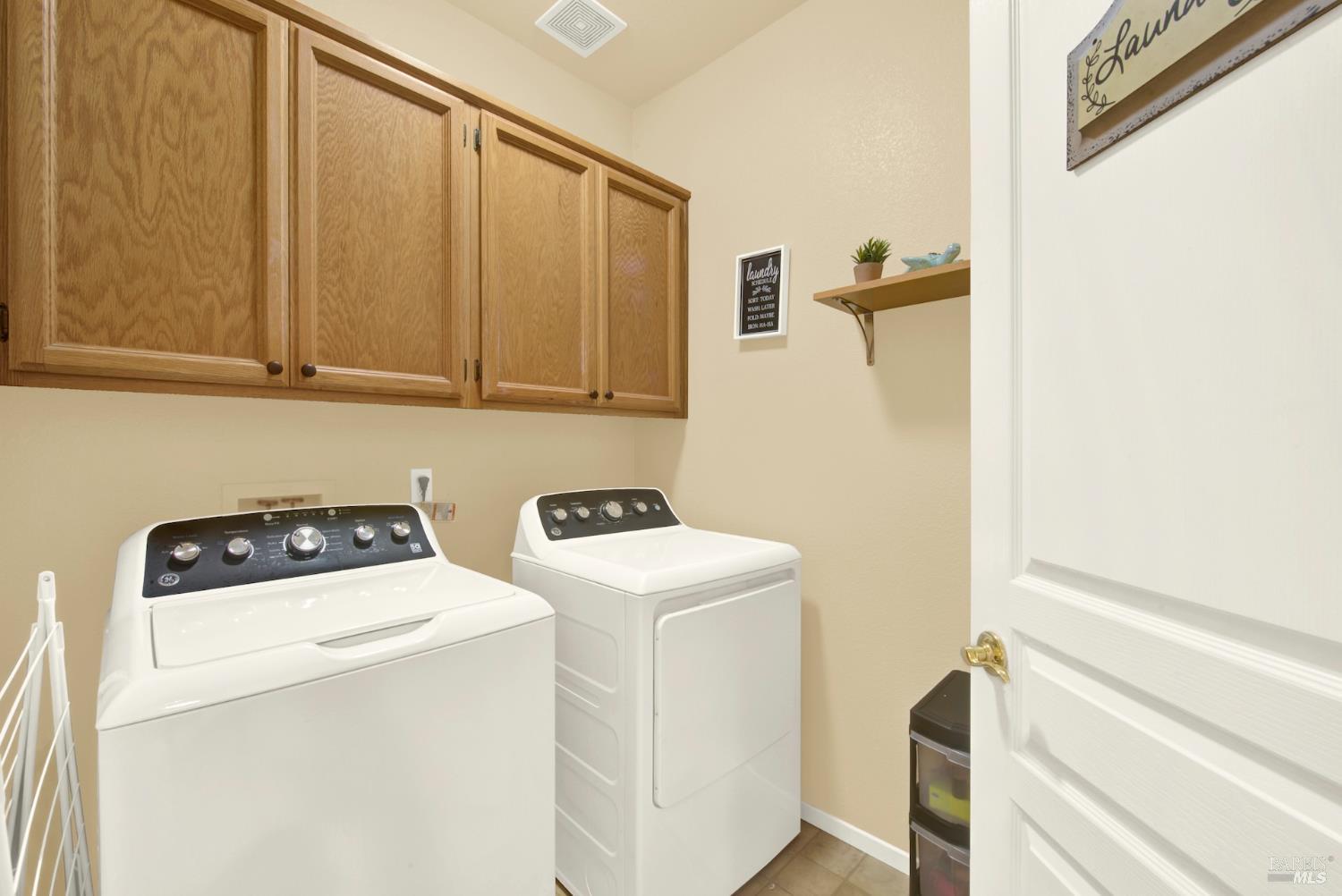 Detail Gallery Image 43 of 62 For 161 Currant Ln, Vacaville,  CA 95687 - 2 Beds | 2 Baths