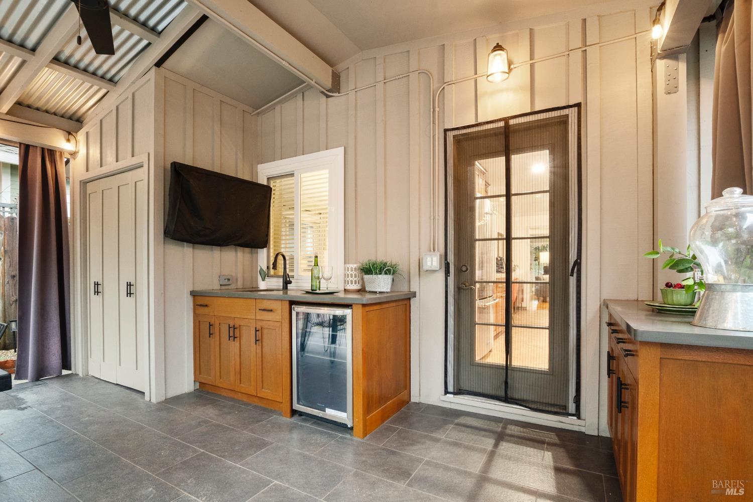 Detail Gallery Image 29 of 36 For 1212 East Ave, Napa,  CA 94558 - 2 Beds | 1 Baths