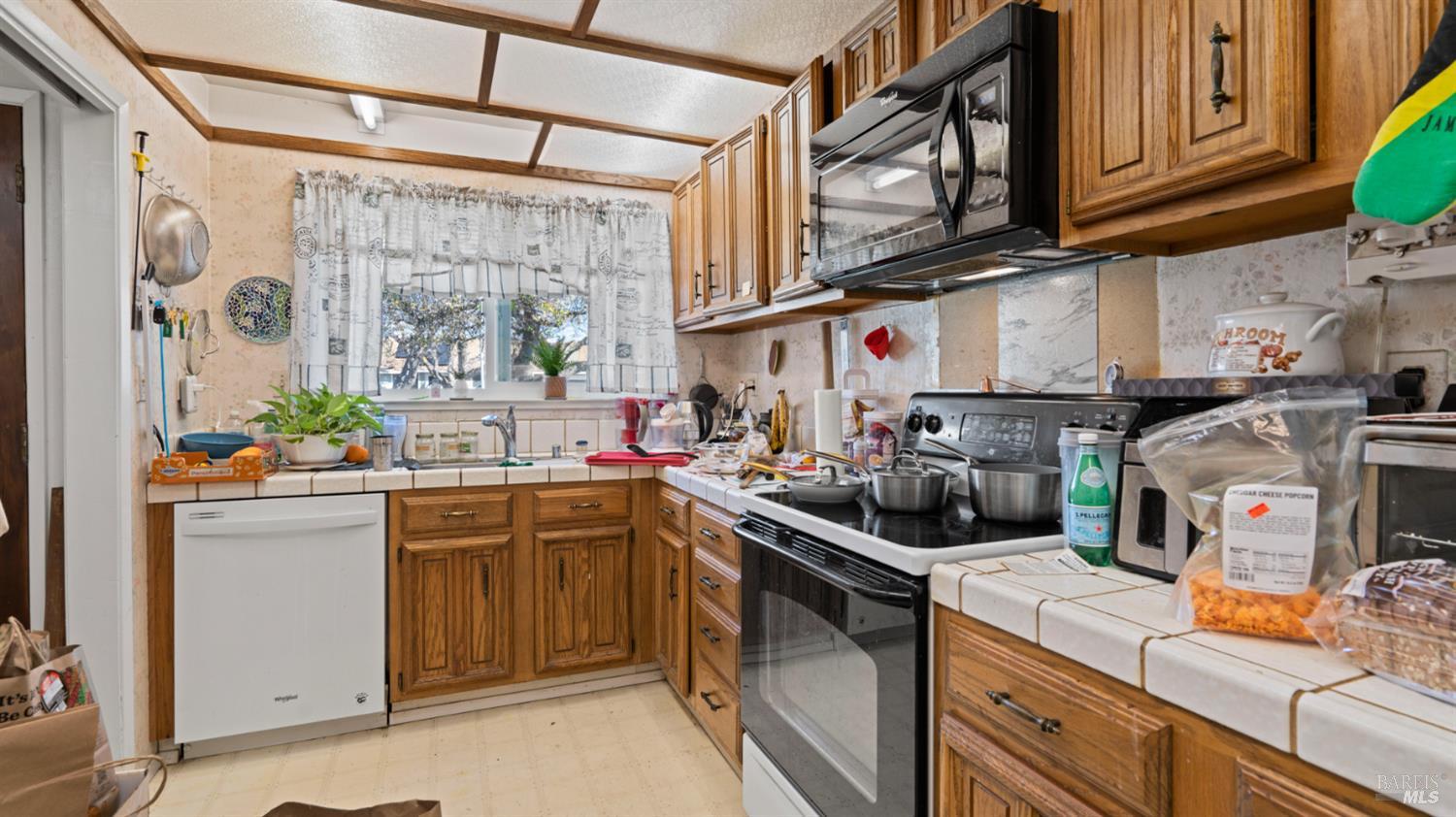 Detail Gallery Image 9 of 34 For 104 Bryce Way, Vacaville,  CA 95687 - 2 Beds | 2 Baths